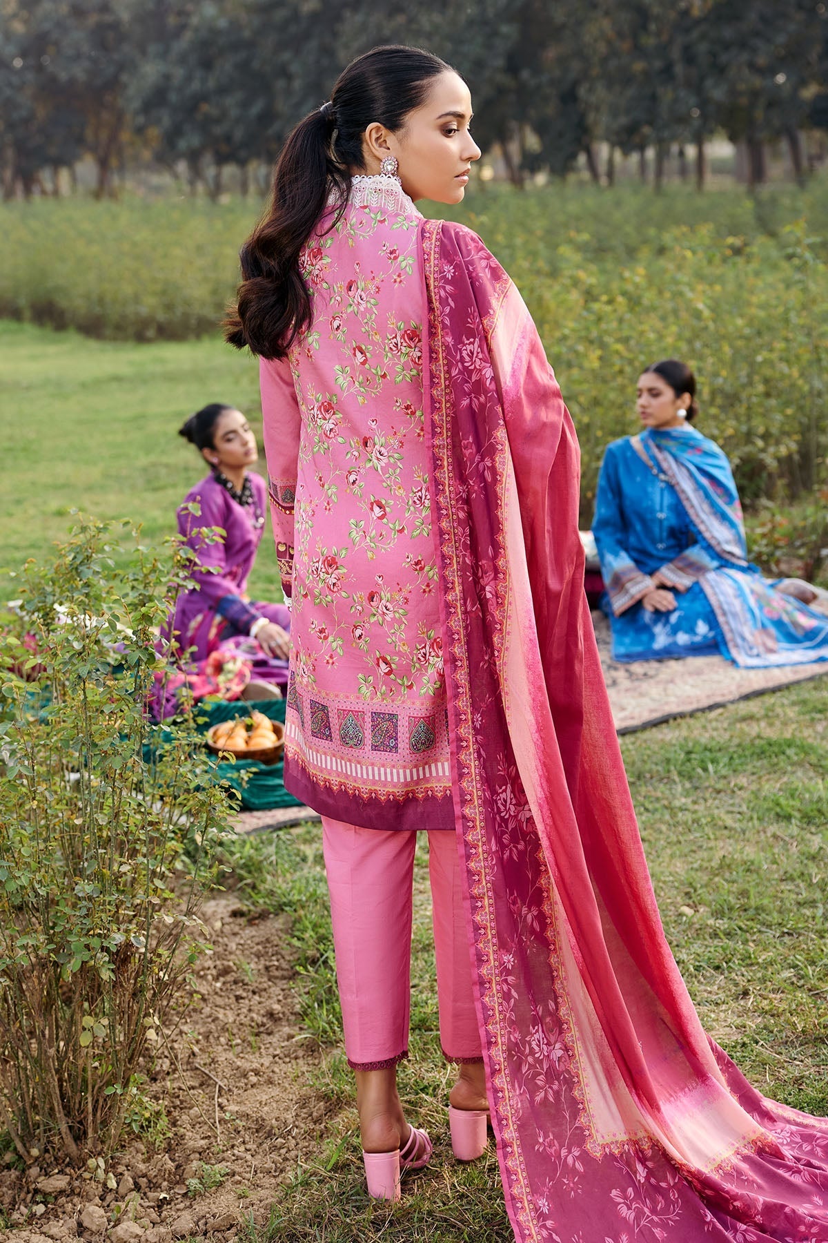 Motifz | Umang Lawn | 3552-BEYZA - Official Motifz stockist in UK - Sakeena London