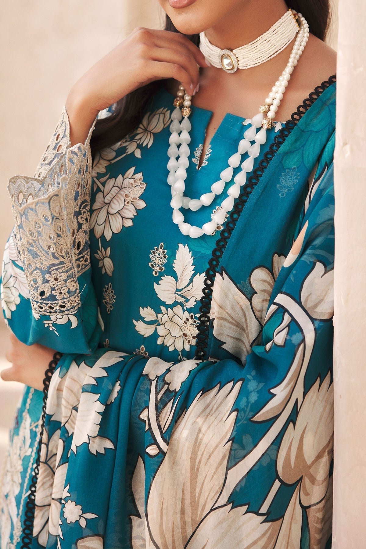 Motifz | Amal Luxury Lawn | 3737 - Official Motifz stockist in UK - Sakeena London
