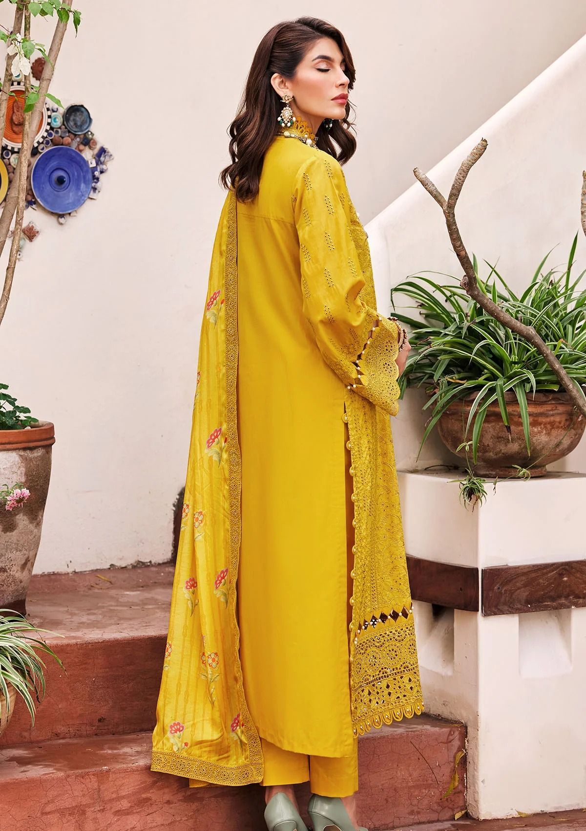 Lawn Collection - Motifz - Schiffli - D#3980 | LARA