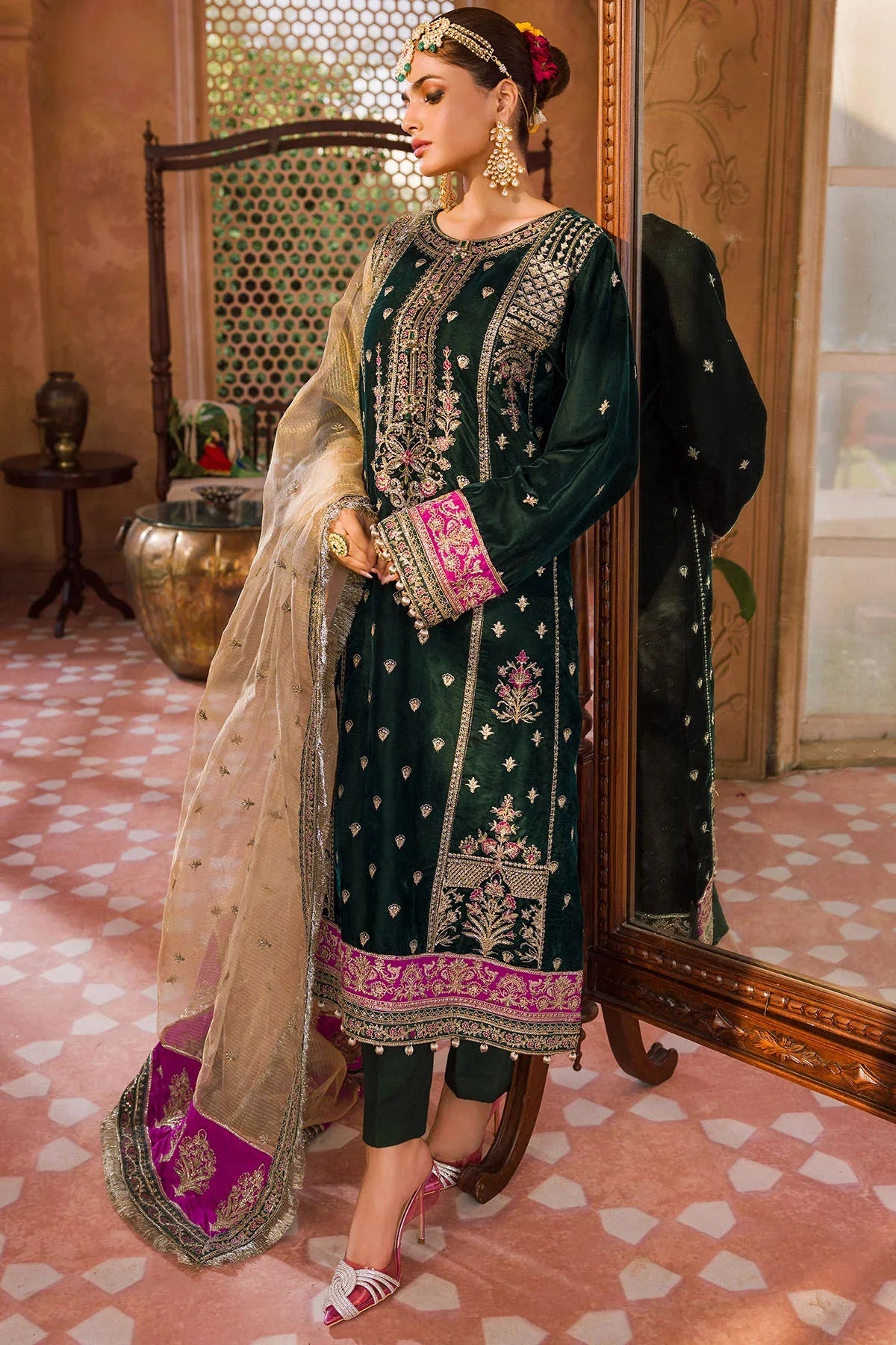 Motifz | Grand Velour Velvet Collection | 4403 - Official Motifz stockist in UK - Sakeena London