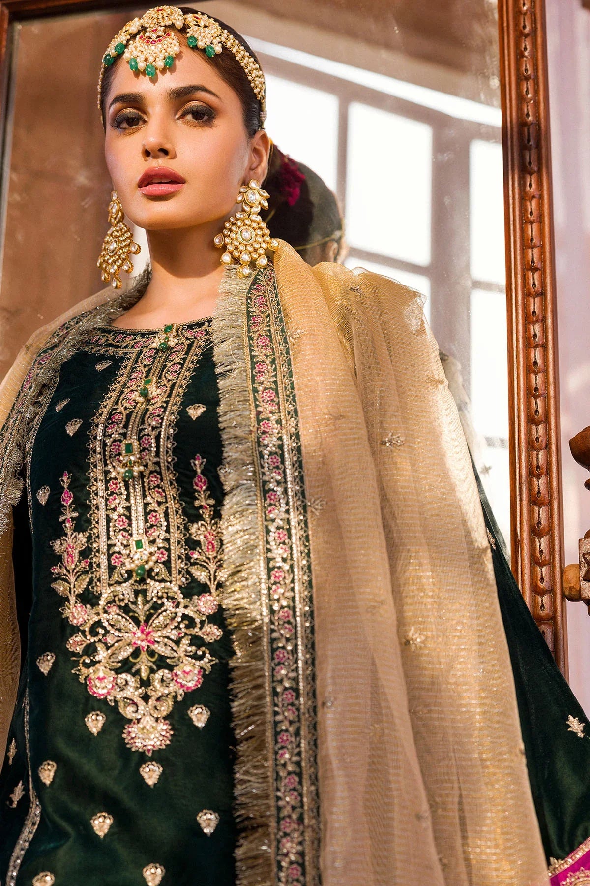 Motifz | Grand Velour Velvet Collection | 4403 - Official Motifz stockist in UK - Sakeena London