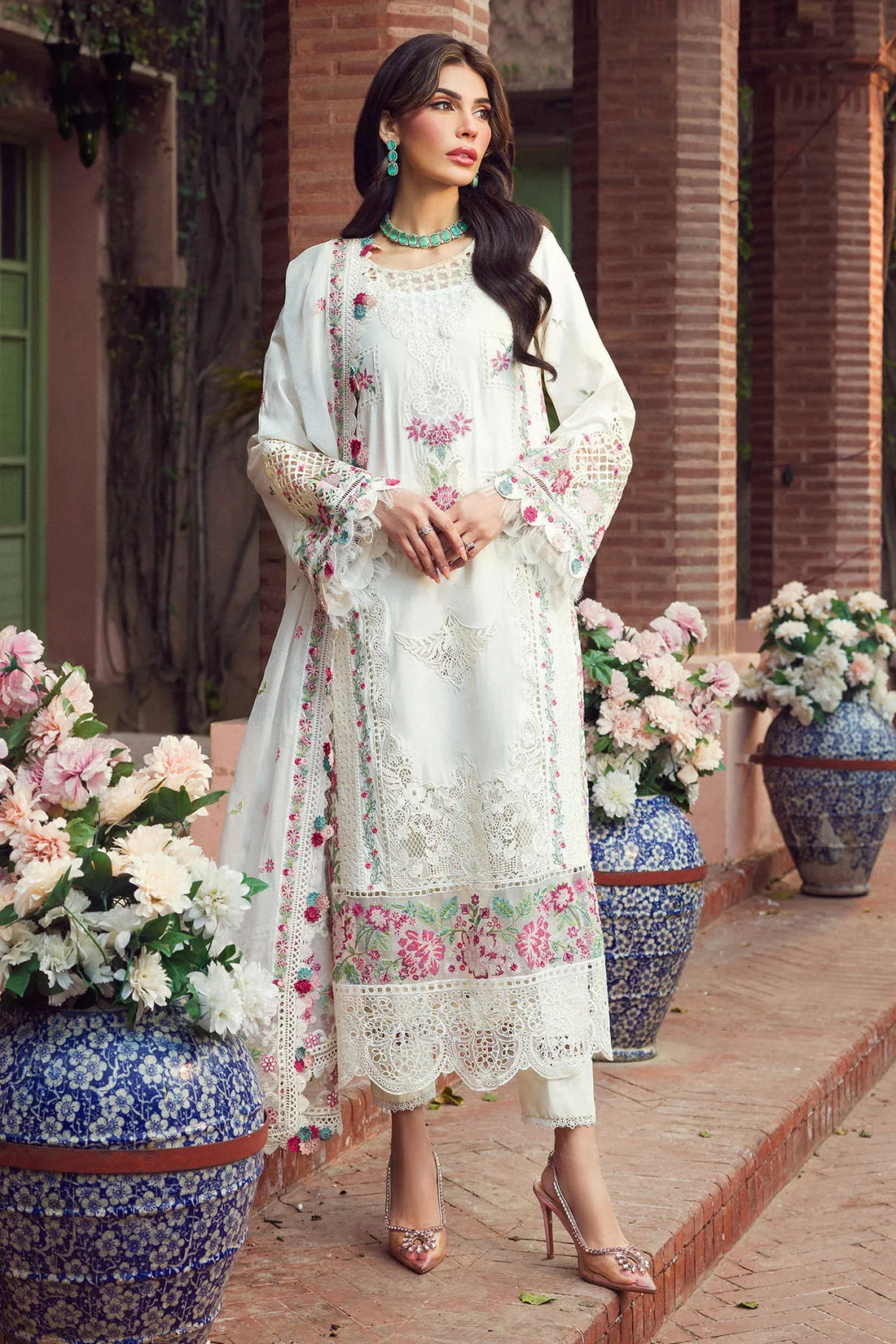 Motifz | Premium Lawn 24 | 4422-ZAHRA - Official Motifz stockist in UK - Sakeena London