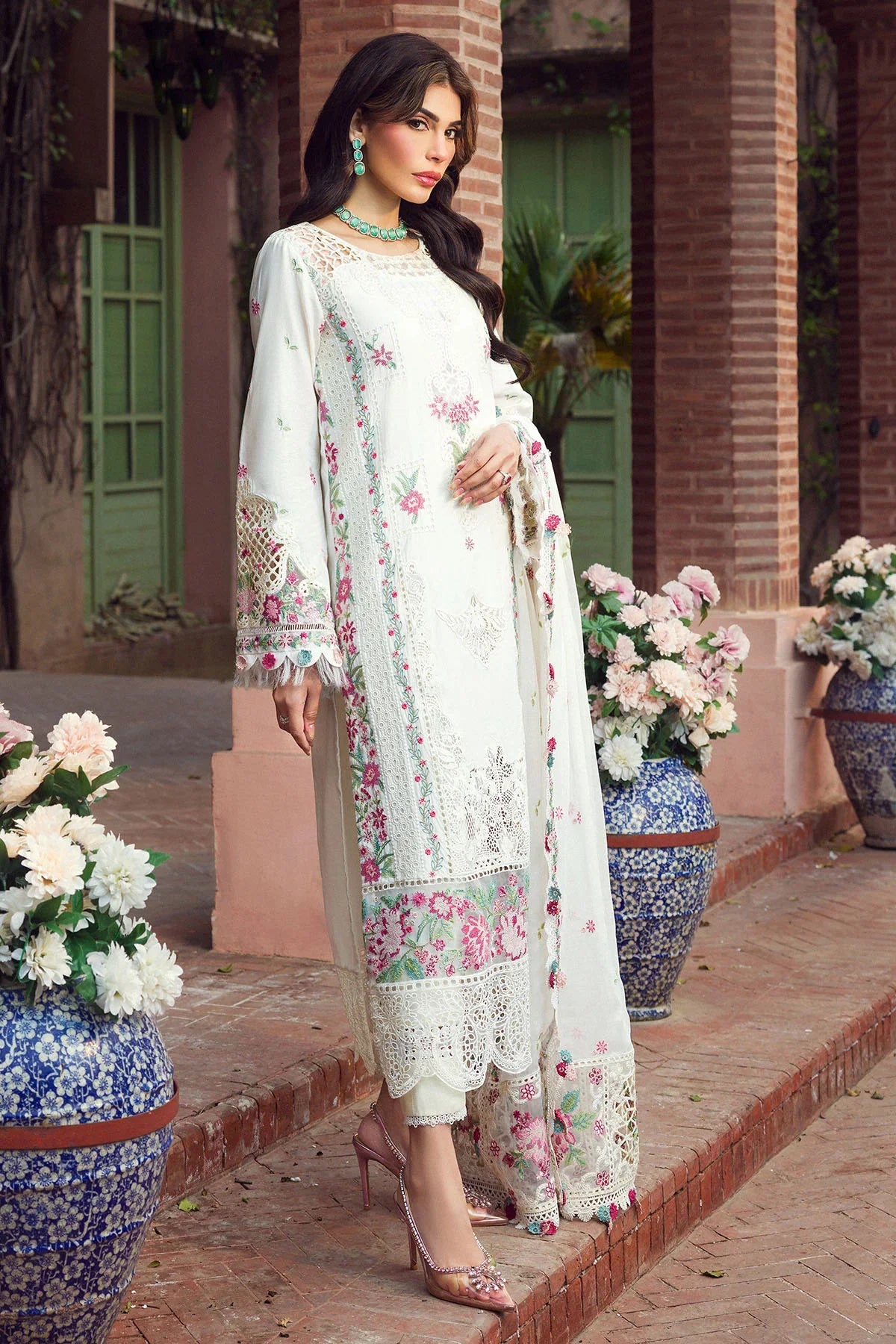 Motifz | Premium Lawn 24 | 4422-ZAHRA - Official Motifz stockist in UK - Sakeena London