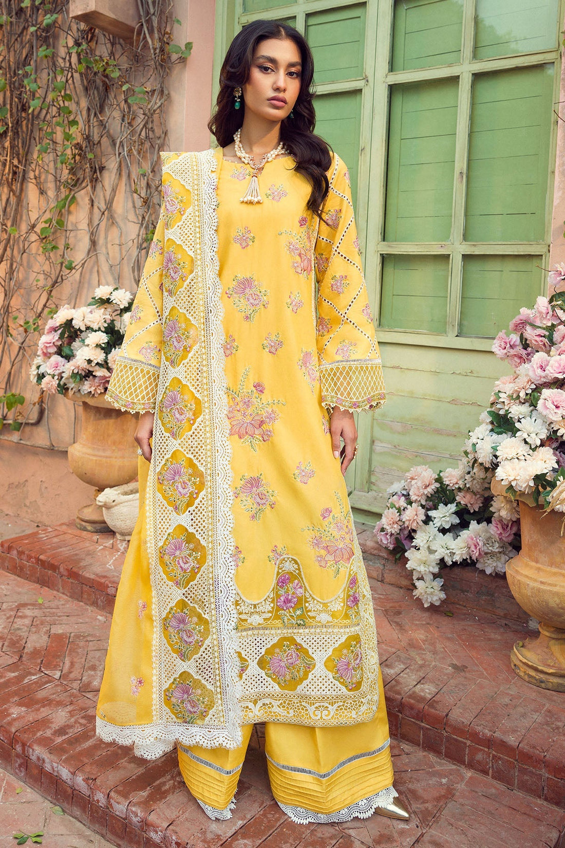 Motifz | Premium Lawn 24 | 4423-ZEMAL - Official Motifz stockist in UK - Sakeena London