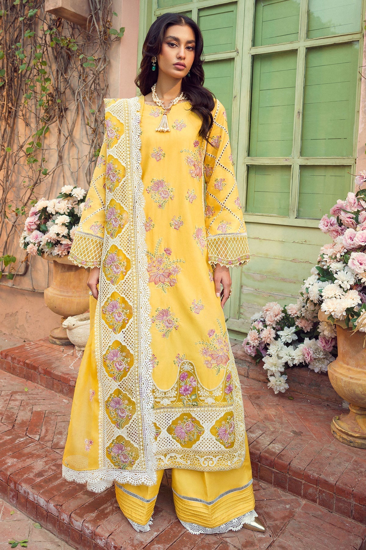 Motifz | Premium Lawn 24 | 4423-ZEMAL - Official Motifz stockist in UK - Sakeena London