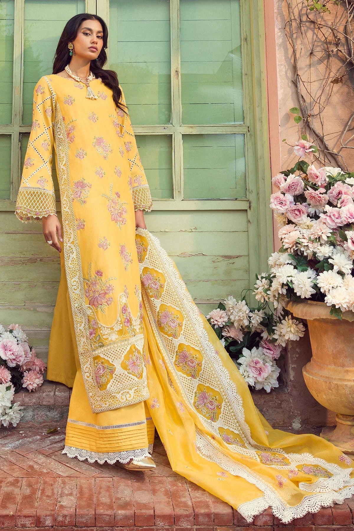 Motifz | Premium Lawn 24 | 4423-ZEMAL - Official Motifz stockist in UK - Sakeena London