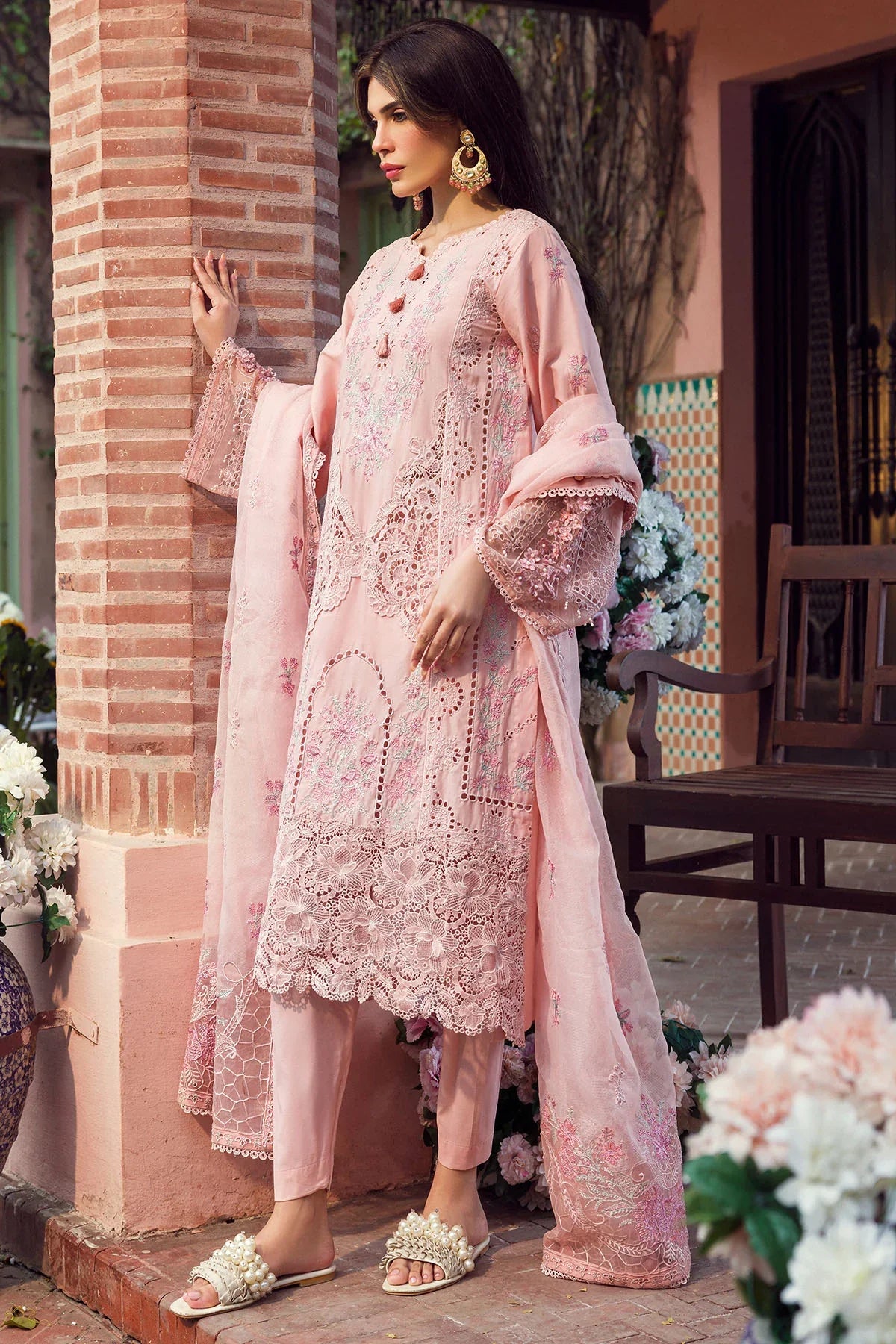 Motifz | Premium Lawn 24 | 4428-HUDA - Official Motifz stockist in UK - Sakeena London