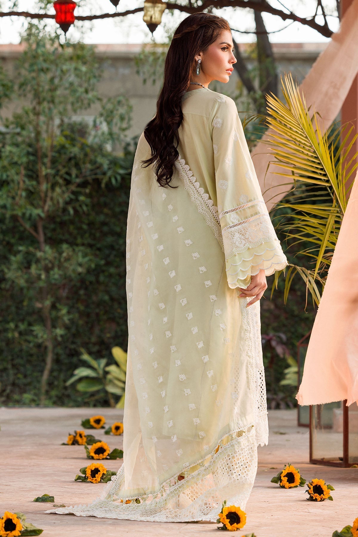 Motifz | Premium Lawn 24 | 4432-BENAZIR - Official Motifz stockist in UK - Sakeena London