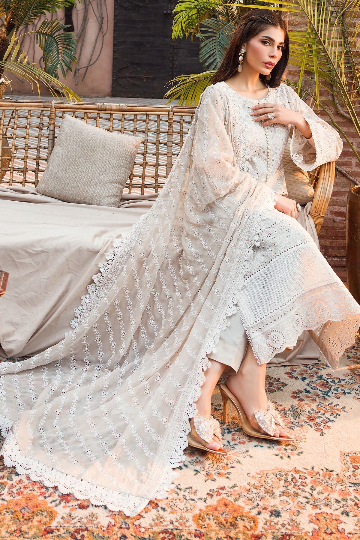 Motifz | Premium Lawn 24 | 4434-SHABNAM - Official Motifz stockist in UK - Sakeena London