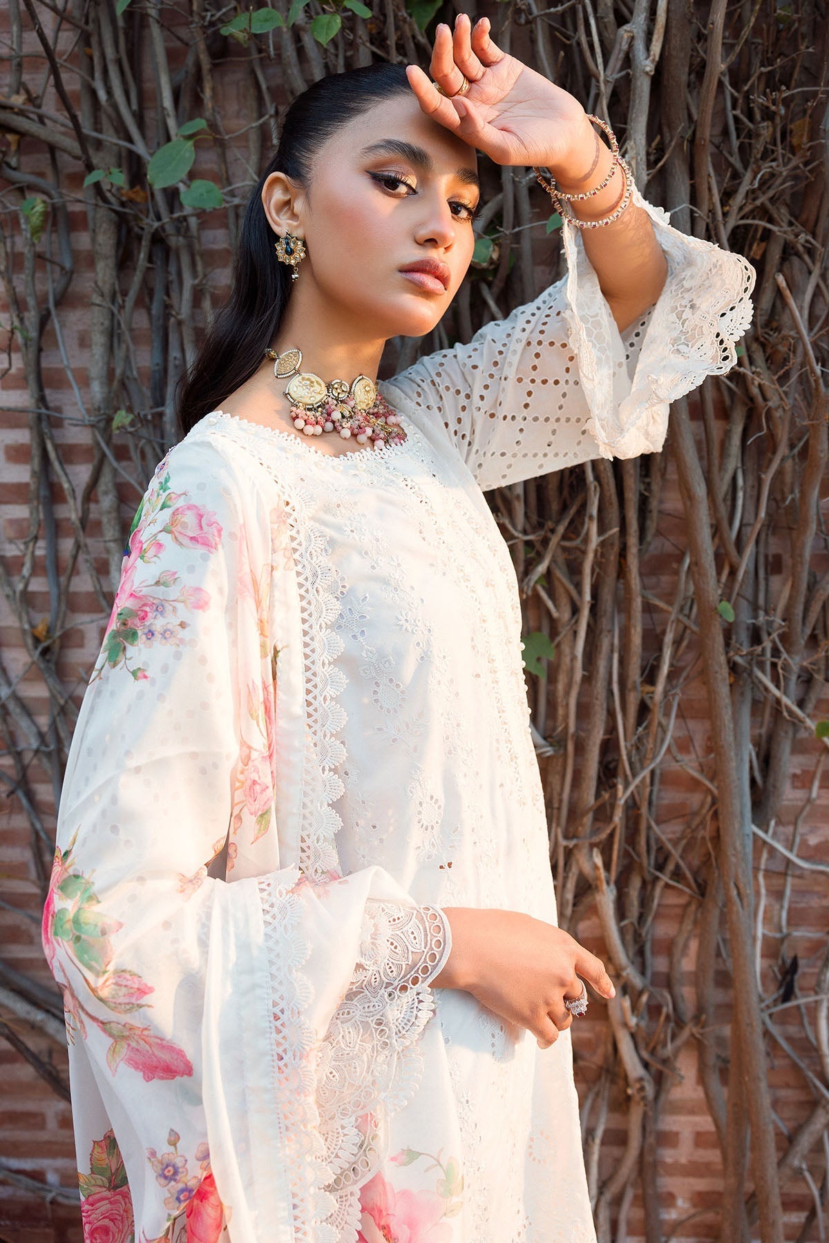 Motifz | Premium Lawn 24 | 4436-RUKAIYAH - Official Motifz stockist in UK - Sakeena London