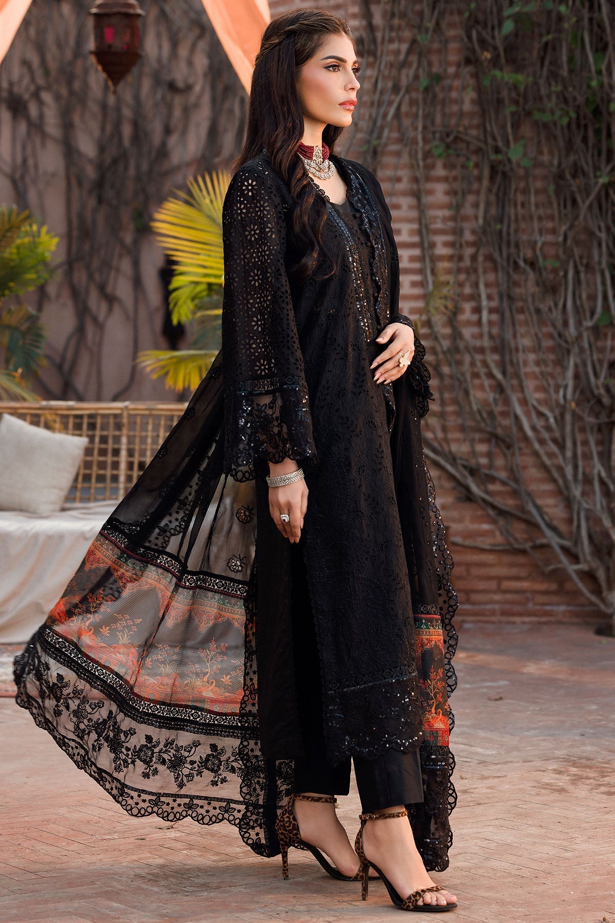 Motifz | Premium Lawn 24 | 4437-TABASSUM - Official Motifz stockist in UK - Sakeena London