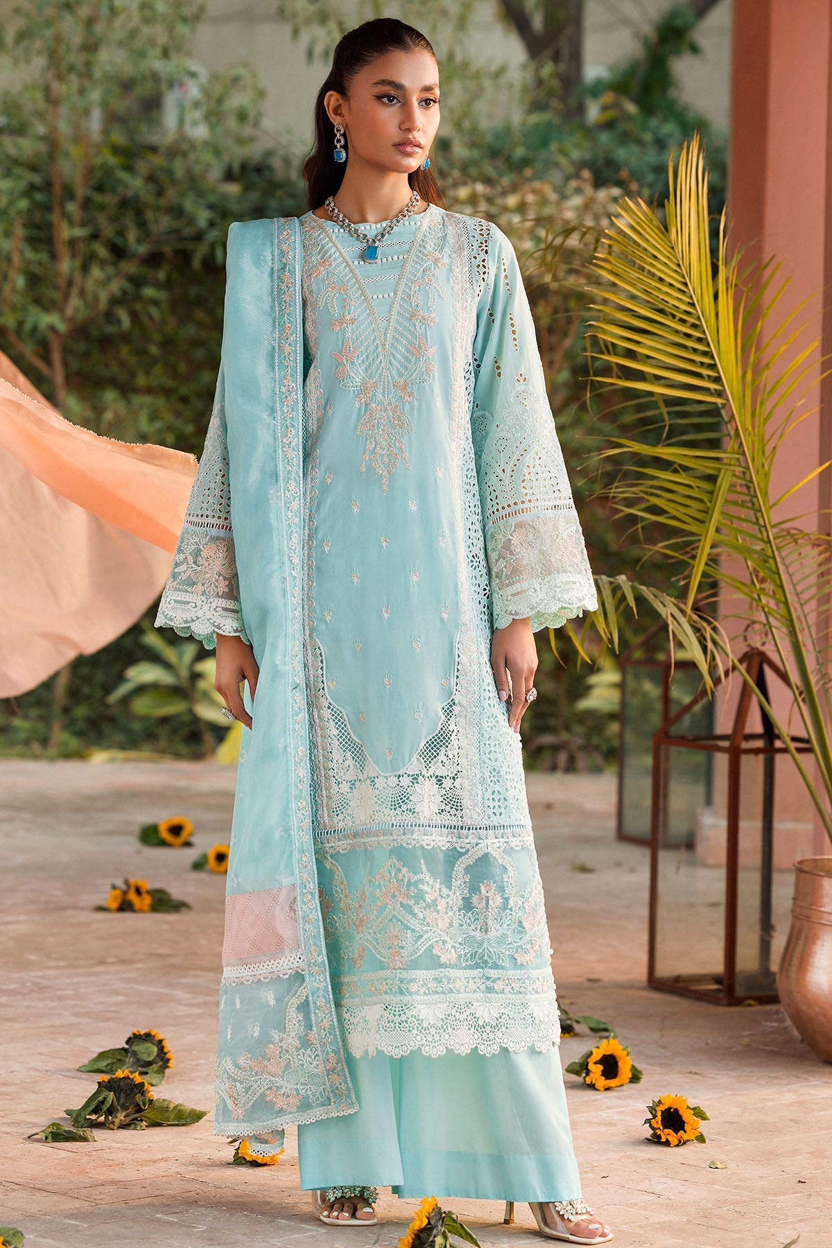 Motifz | Premium Lawn 24 | 4438-ZOHRA - Official Motifz stockist in UK - Sakeena London