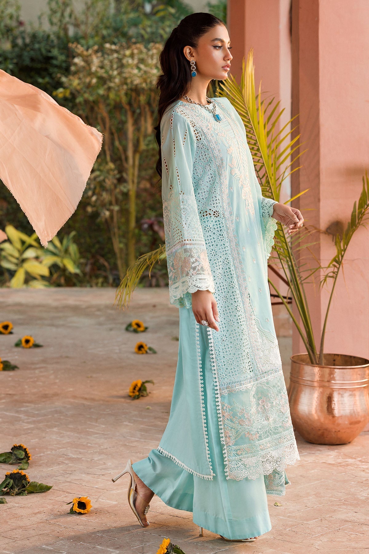 Motifz | Premium Lawn 24 | 4438-ZOHRA - Official Motifz stockist in UK - Sakeena London