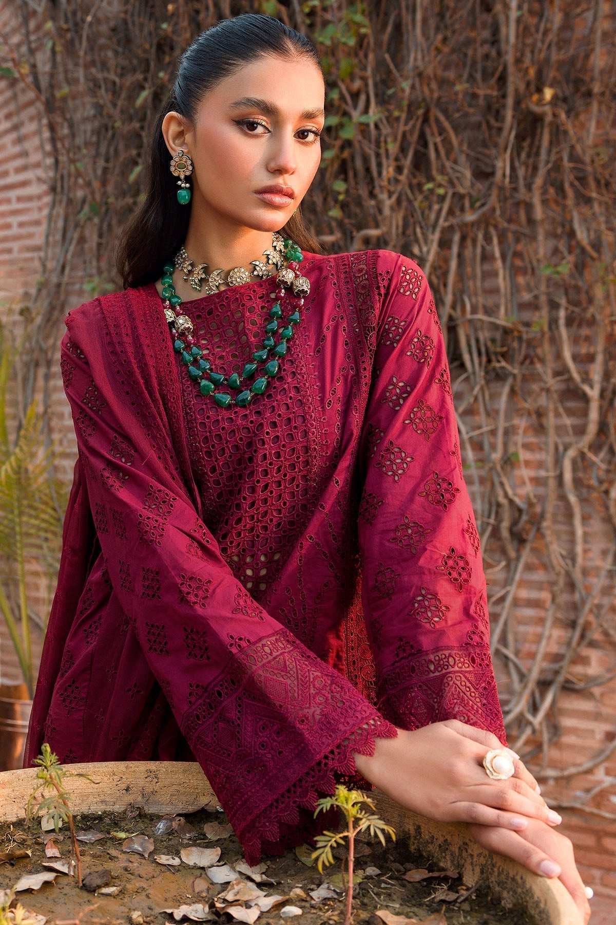 Motifz | Premium Lawn 24 | 4439-YASMEEN - Official Motifz stockist in UK - Sakeena London