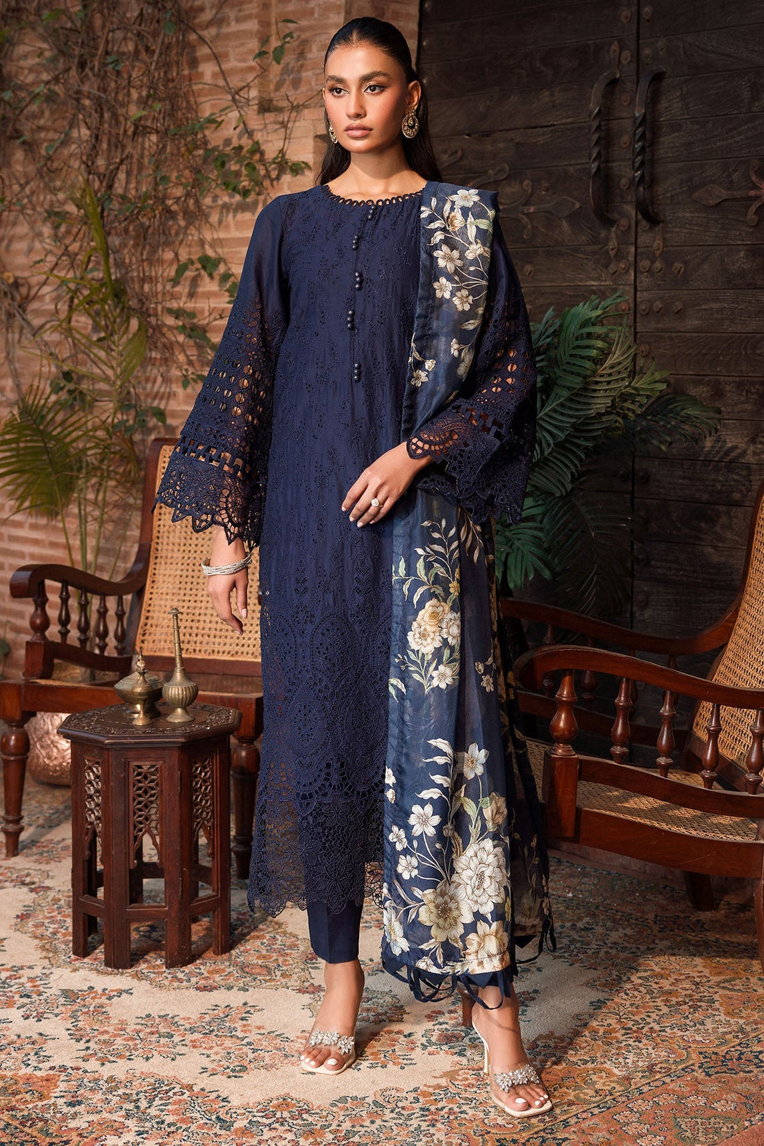 Motifz | Premium Lawn 24 | 4440-ULFAT - Official Motifz stockist in UK - Sakeena London