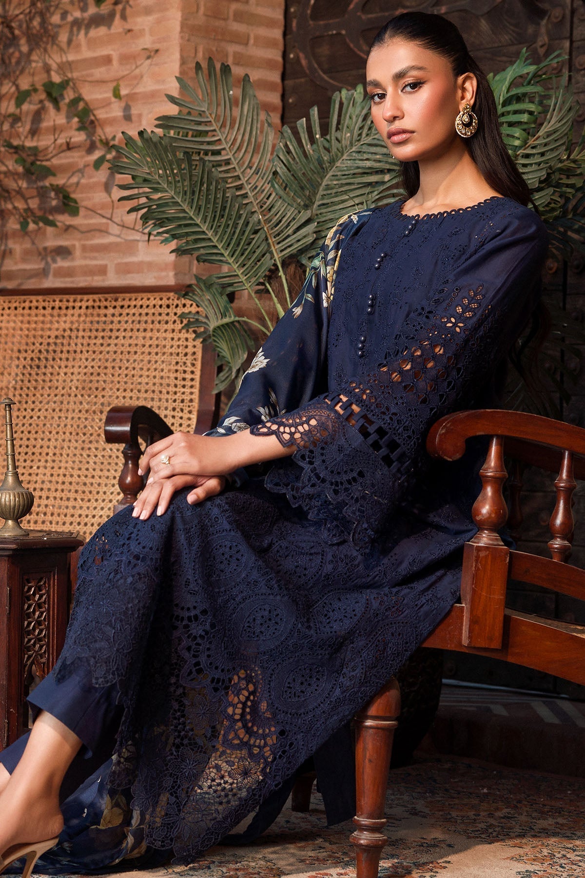 Motifz | Premium Lawn 24 | 4440-ULFAT - Official Motifz stockist in UK - Sakeena London
