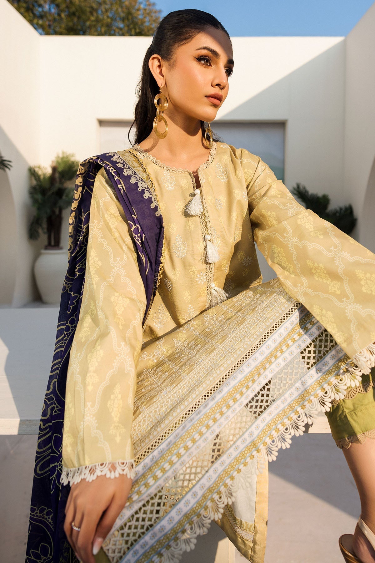 Motifz | Umang Lawn | 4635-PASBAAN - Official Motifz stockist in UK - Sakeena London