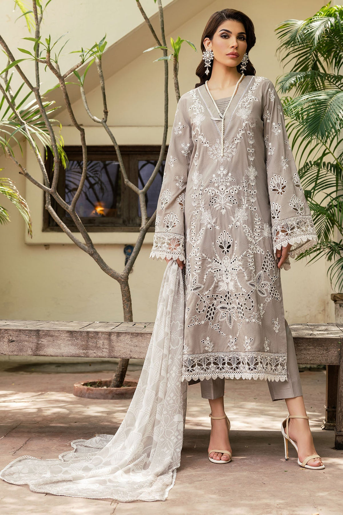 Motifz | Summer Lawn 24 | 4707 - Official Motifz stockist in UK - Sakeena London