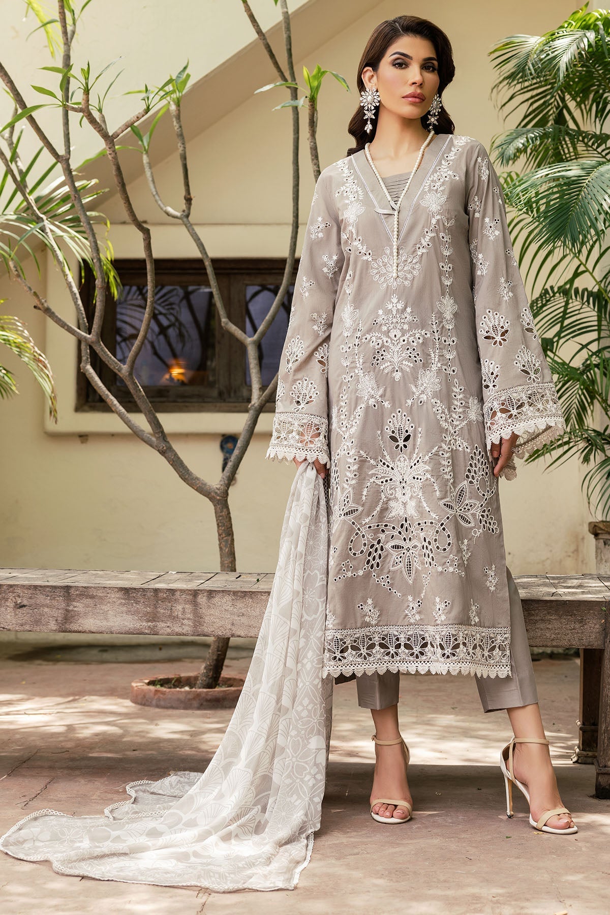 Motifz | Summer Lawn 24 | 4707 - Official Motifz stockist in UK - Sakeena London