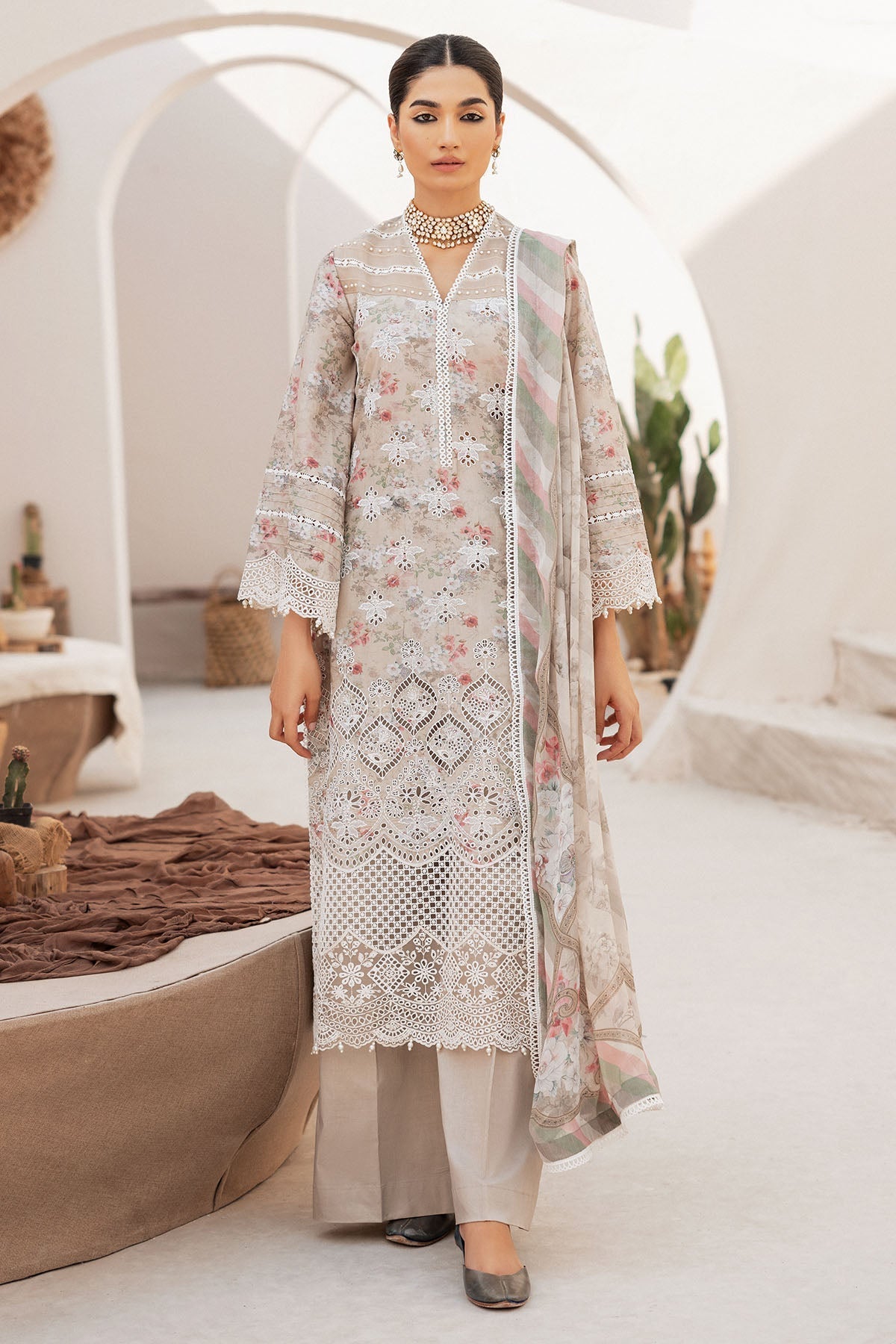 Motifz | Amal Lawn | 4722-MAHROSH - Official Motifz stockist in UK - Sakeena London