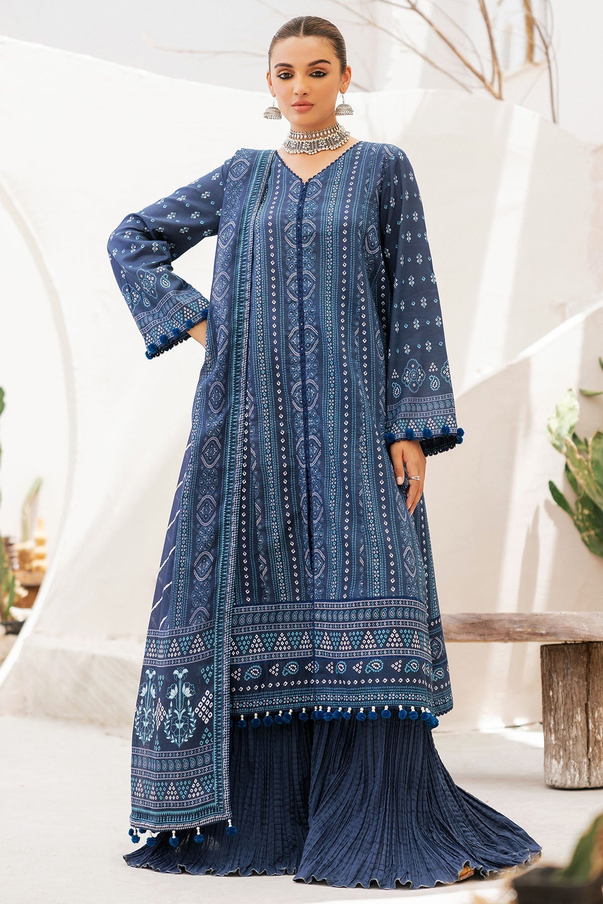 Motifz | Rang Lawn | 4732-INARA - Official Motifz stockist in UK - Sakeena London