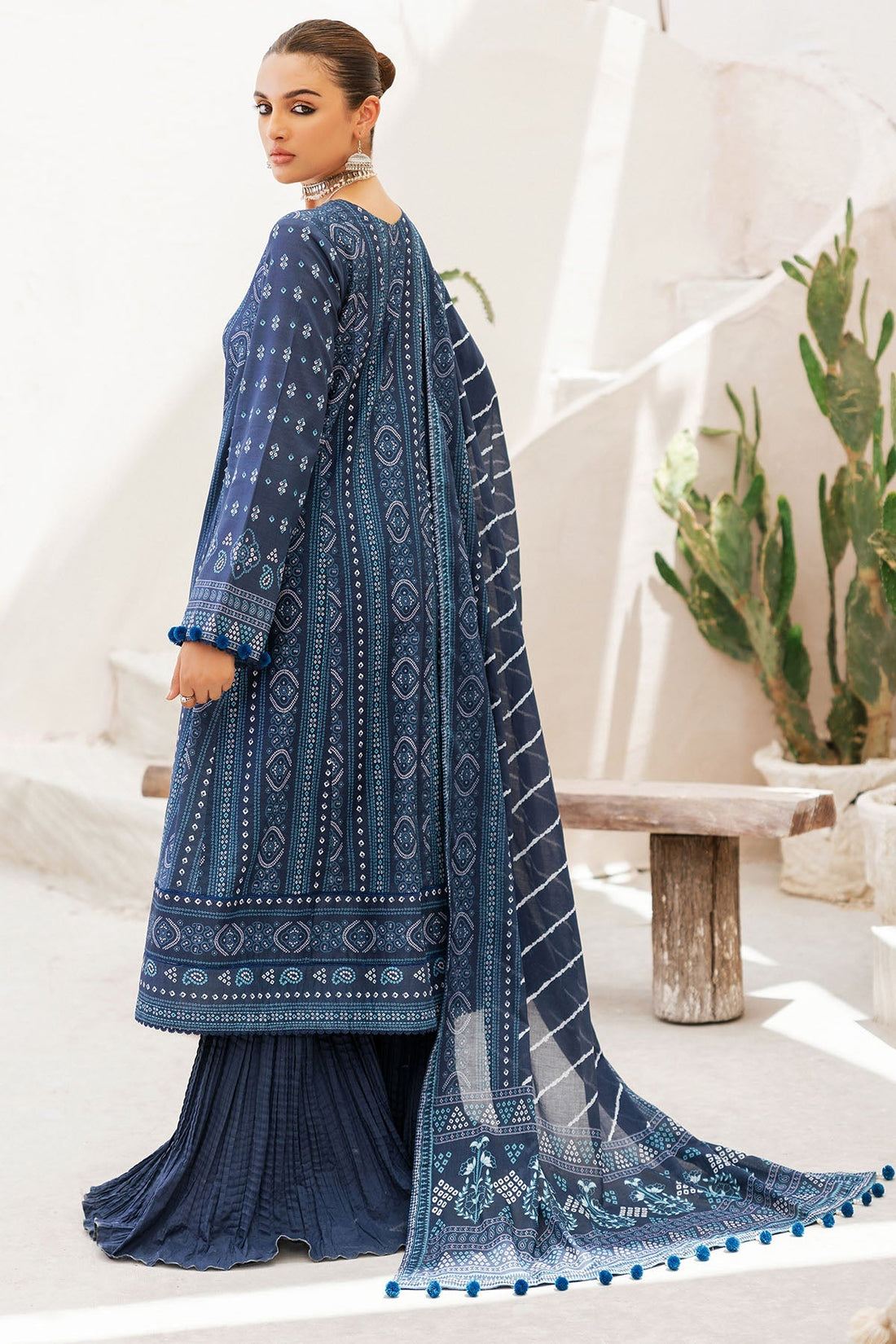 Motifz | Rang Lawn | 4732-INARA - Official Motifz stockist in UK - Sakeena London