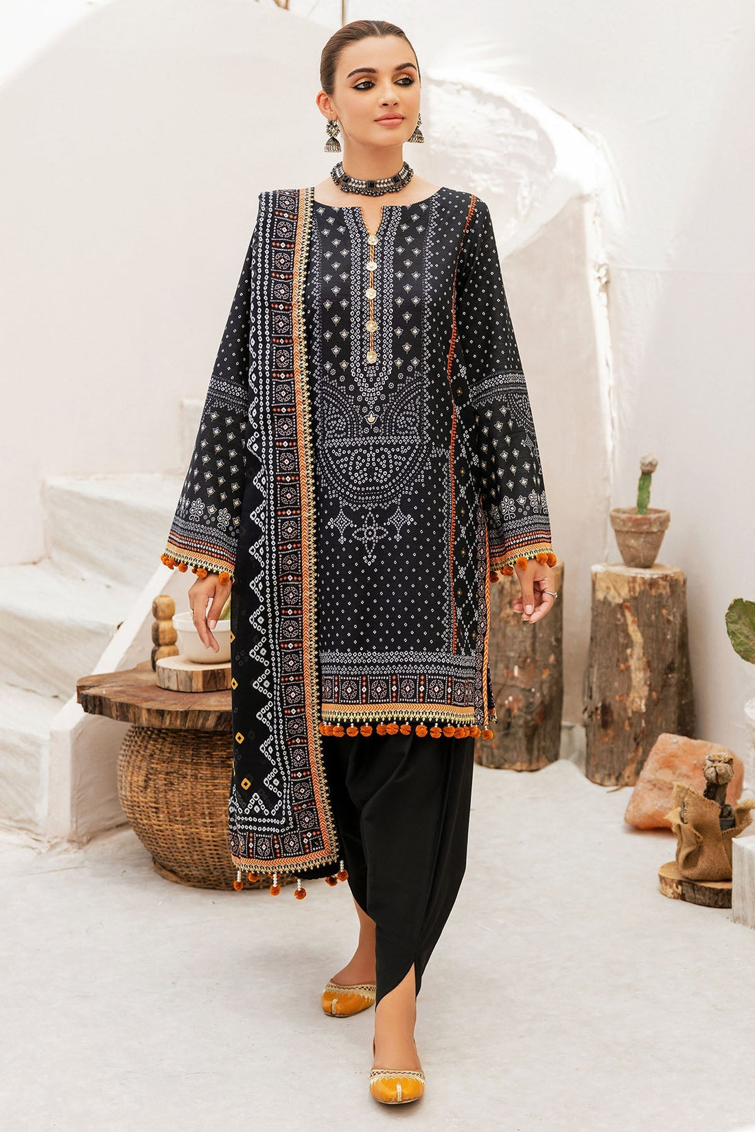 Motifz | Rang Lawn | 4735-MIRHA - Official Motifz stockist in UK - Sakeena London