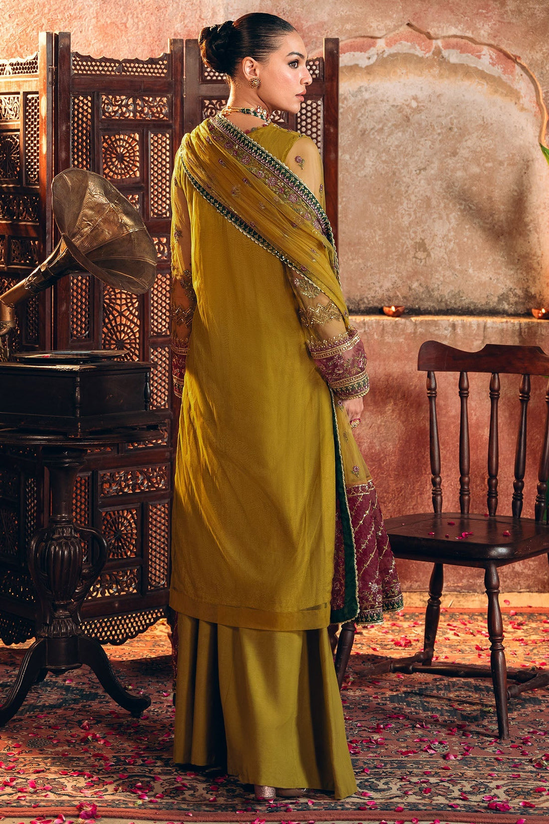 Motifz | Luxury Formals | 4824-ALMAS - Official Motifz stockist in UK - Sakeena London