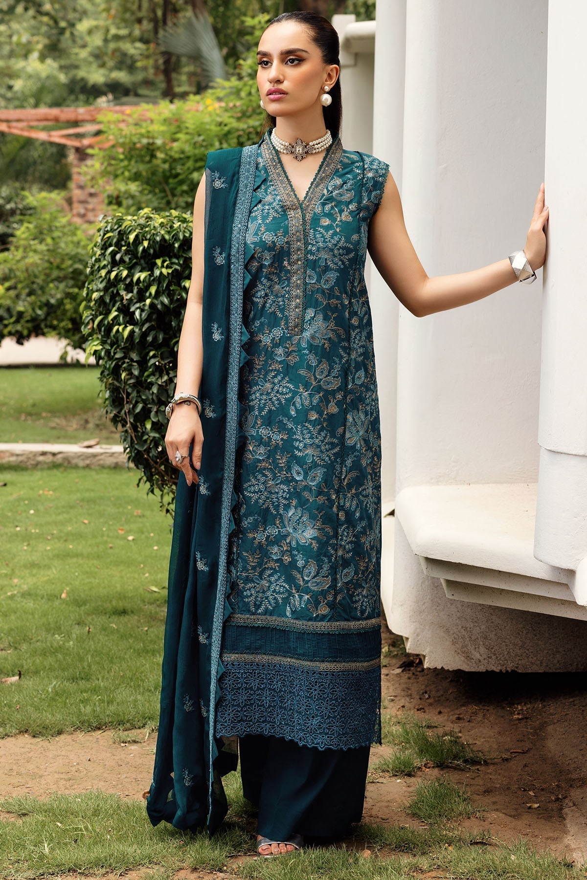 Motifz | Premium Lawn 24 | 4831-SAMANA - Official Motifz stockist in UK - Sakeena London