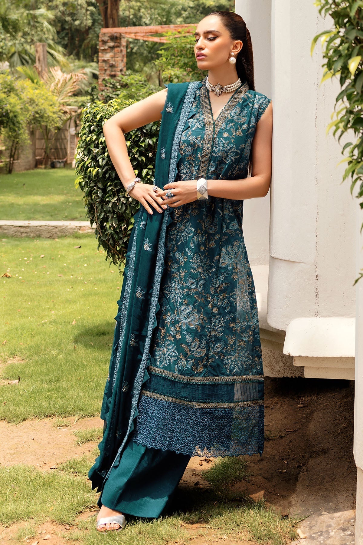 Motifz | Premium Lawn 24 | 4831-SAMANA - Official Motifz stockist in UK - Sakeena London