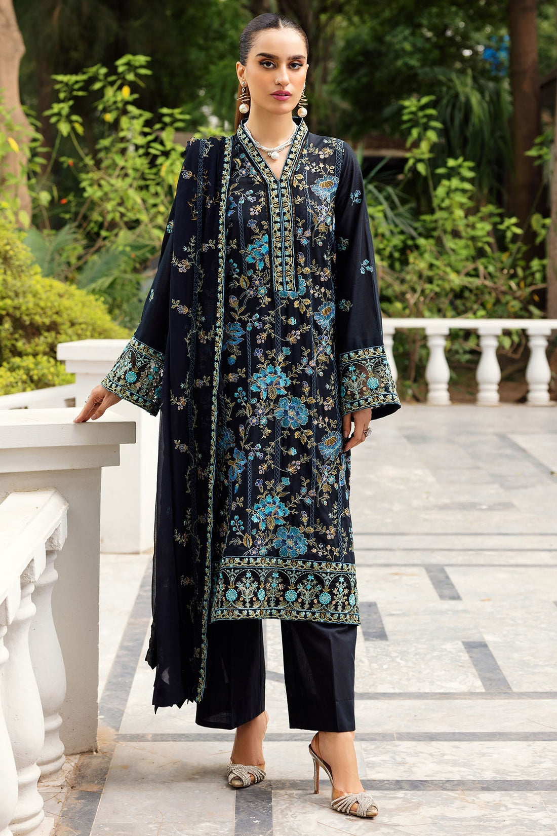 Motifz | Premium Lawn 24 | 4834-ROHA - Official Motifz stockist in UK - Sakeena London