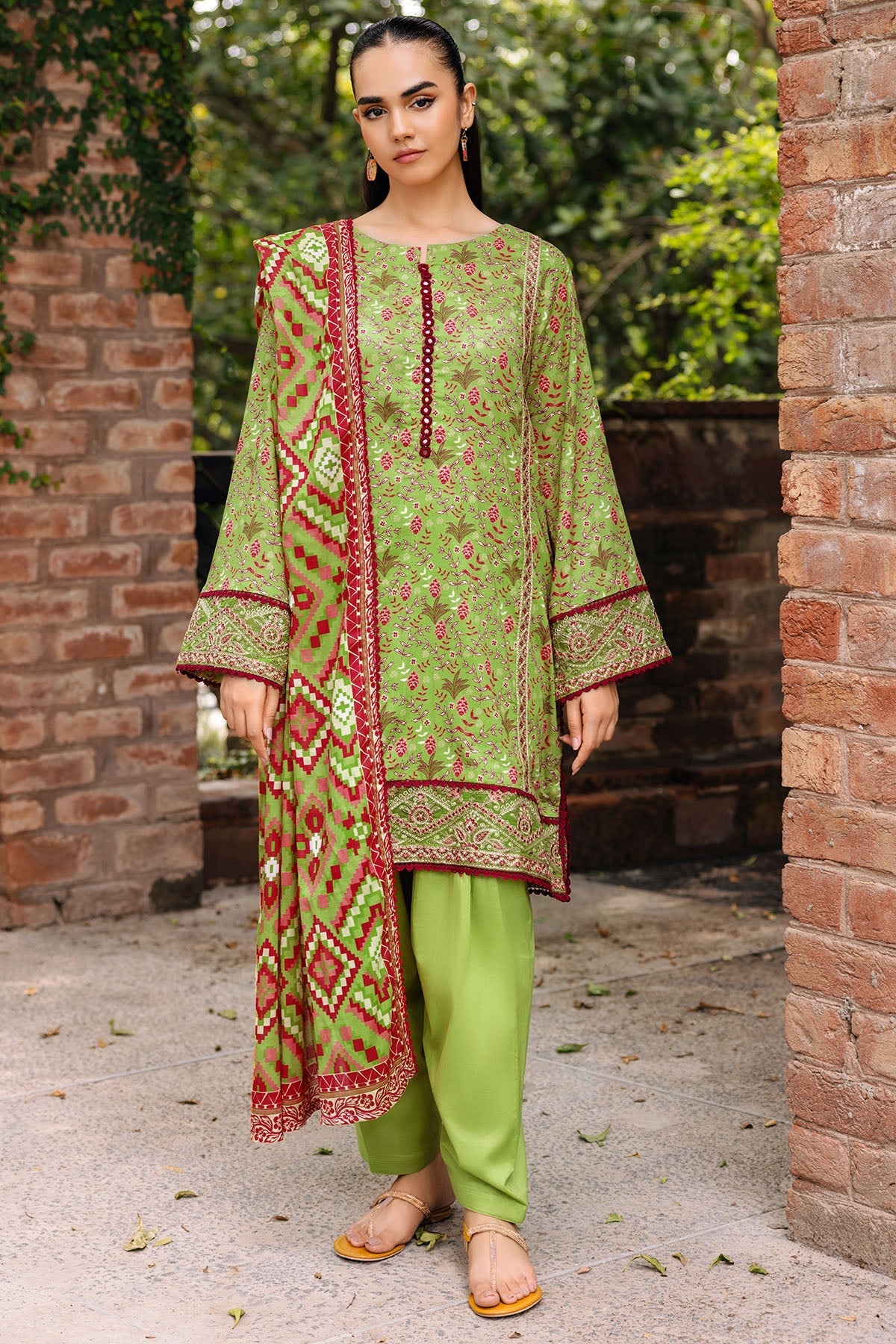 Motifz | Umang Lawn | 4894-HIBA - Official Motifz stockist in UK - Sakeena London