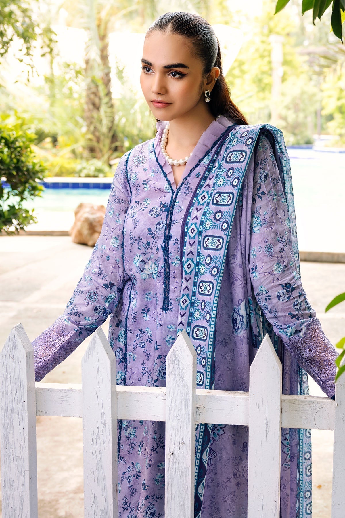 Motifz | Umang Lawn | 4897-ARISHA - Official Motifz stockist in UK - Sakeena London