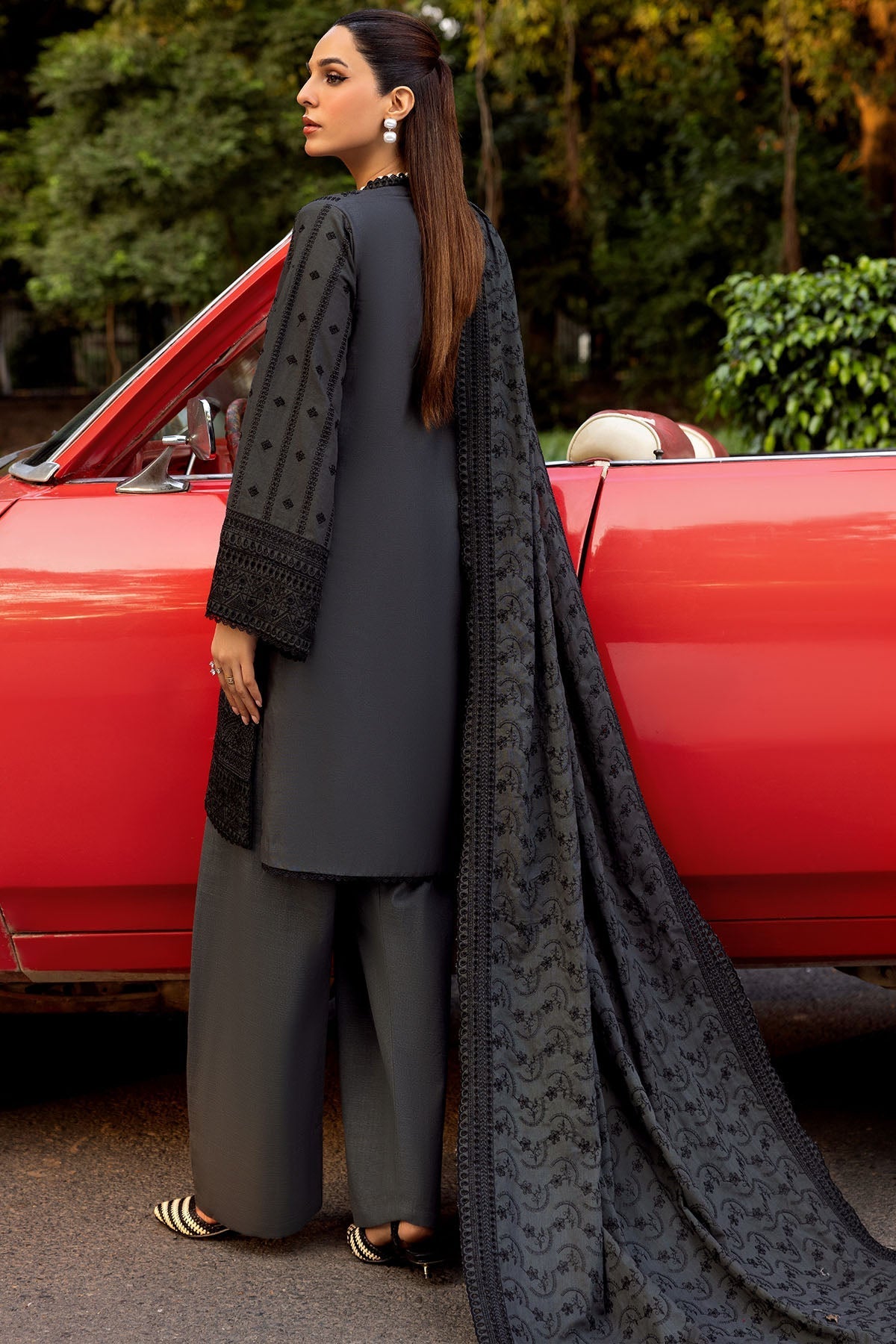 Motifz | Premium Khaddar | 4992-TAZEEN - Official Motifz stockist in UK - Sakeena London