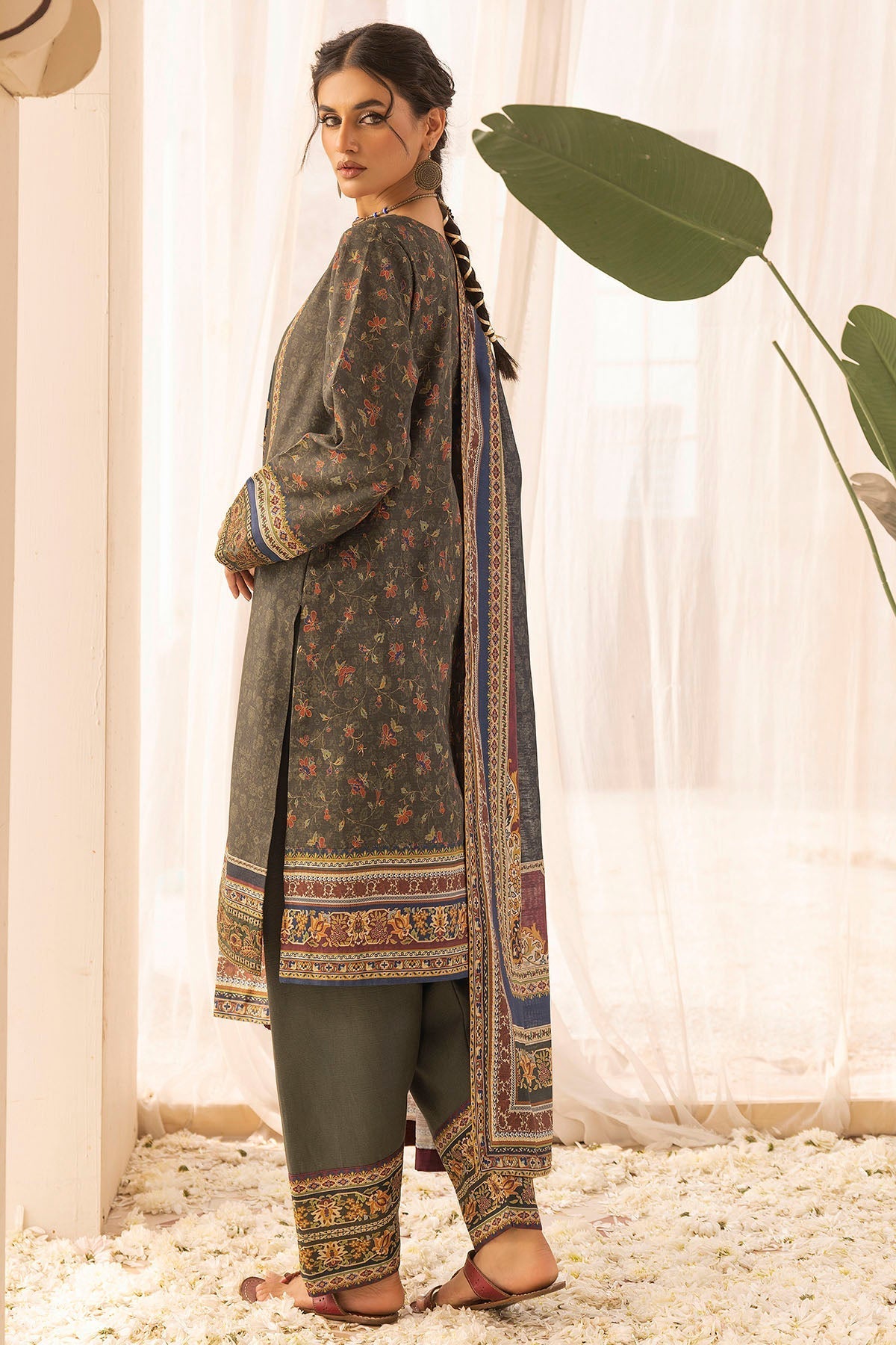 Motifz | Premium Khaddar | 5026-ROHA - Official Motifz stockist in UK - Sakeena London