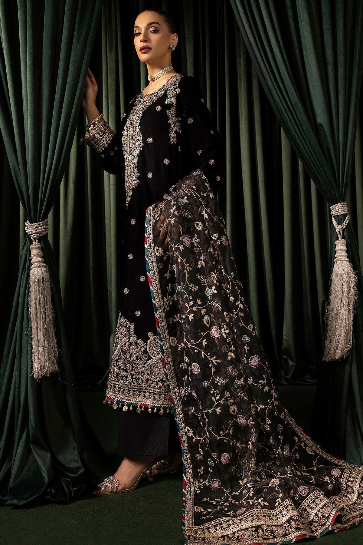 Motifz | Velvet Formals | 5098-FARZEEN - Official Motifz stockist in UK - Sakeena London