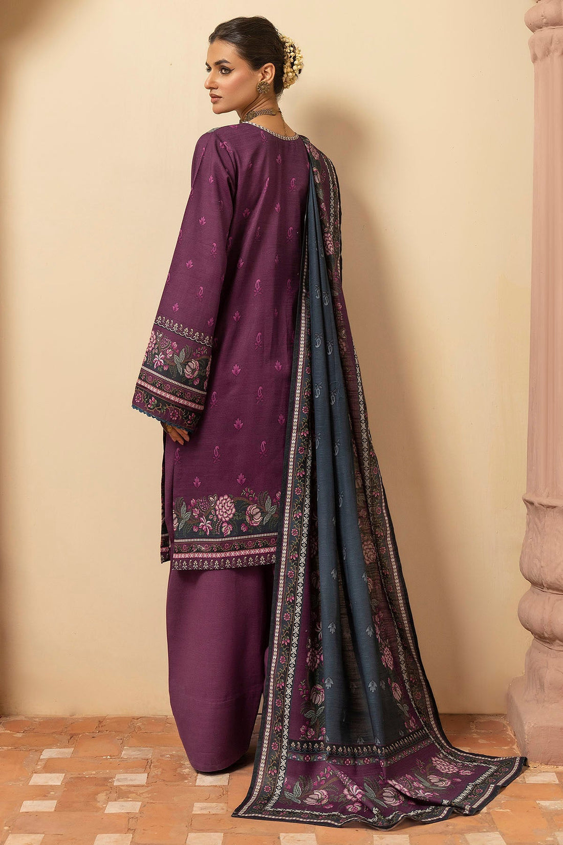 Motifz | Premium Khaddar | 5201-ZEEVA - Official Motifz stockist in UK - Sakeena London