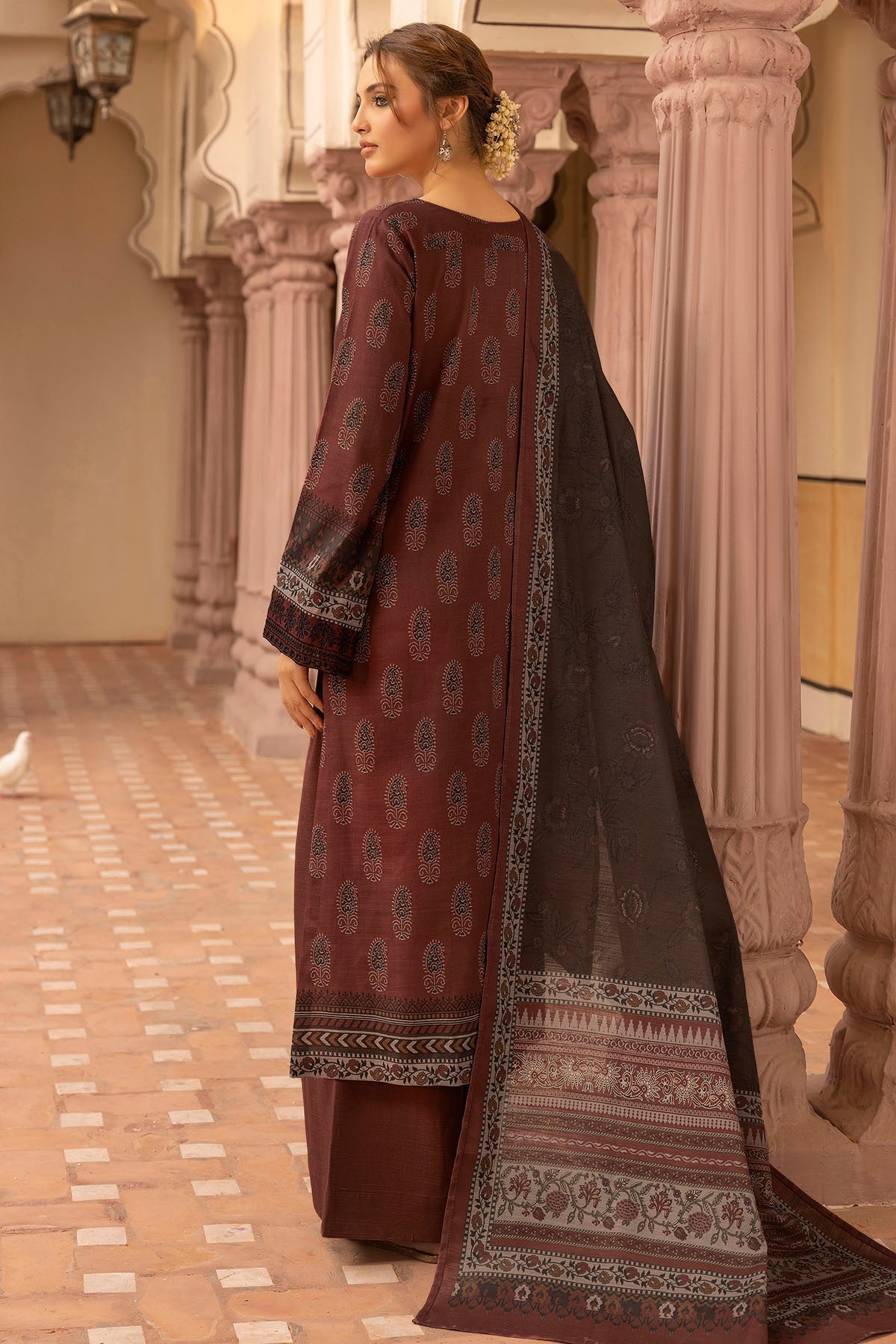 Motifz | Premium Khaddar | 5202-YUMNA - Official Motifz stockist in UK - Sakeena London