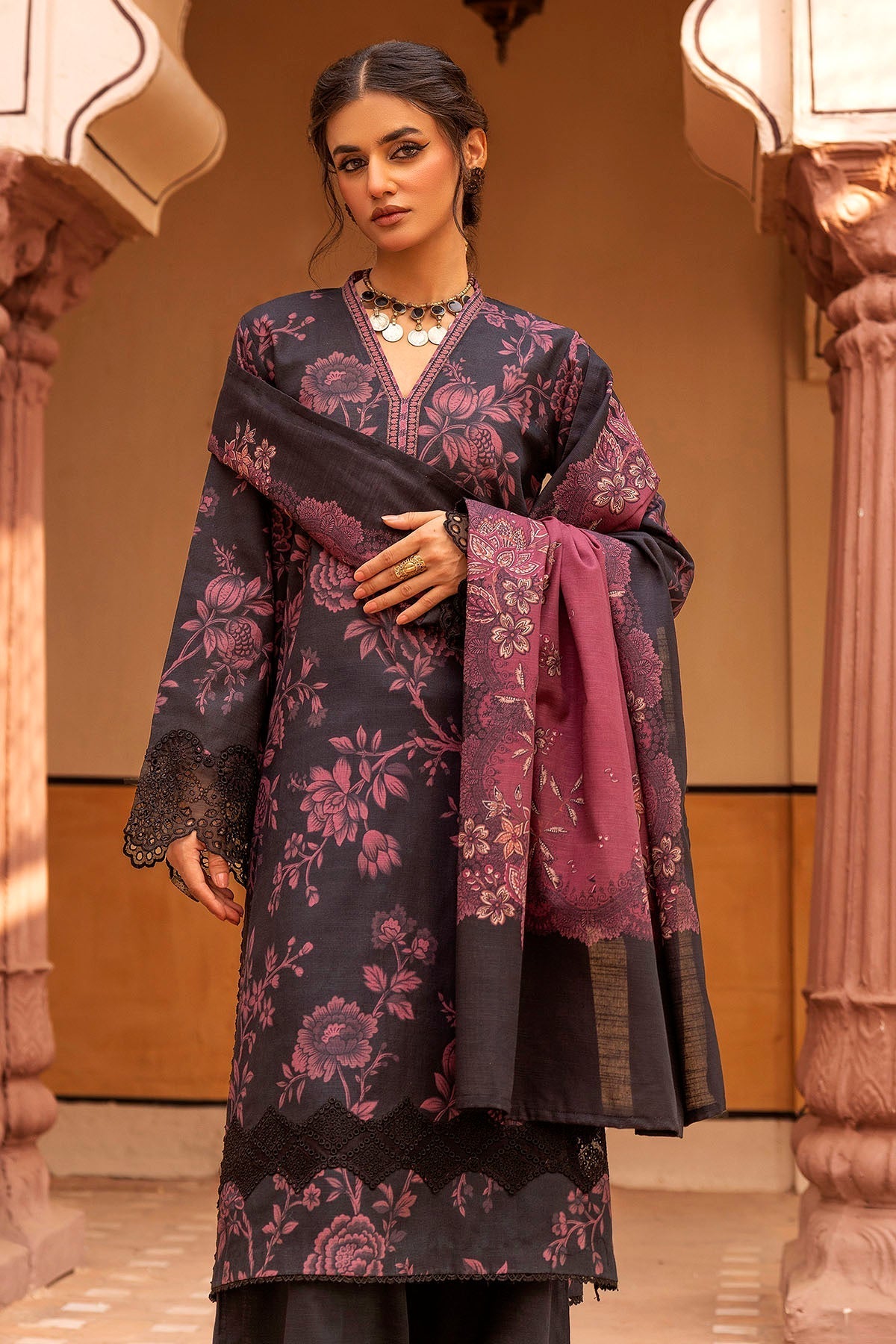 Motifz | Premium Khaddar | 5207-NURA - Official Motifz stockist in UK - Sakeena London