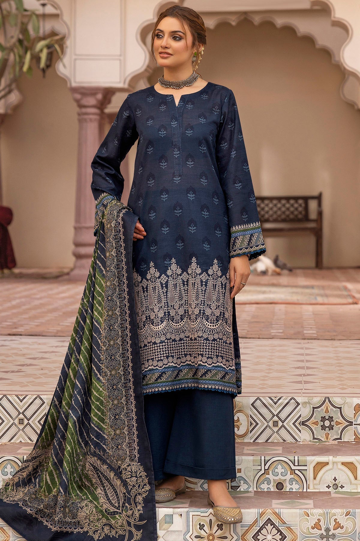 Motifz | Premium Khaddar | 5210-ISBAH - Official Motifz stockist in UK - Sakeena London