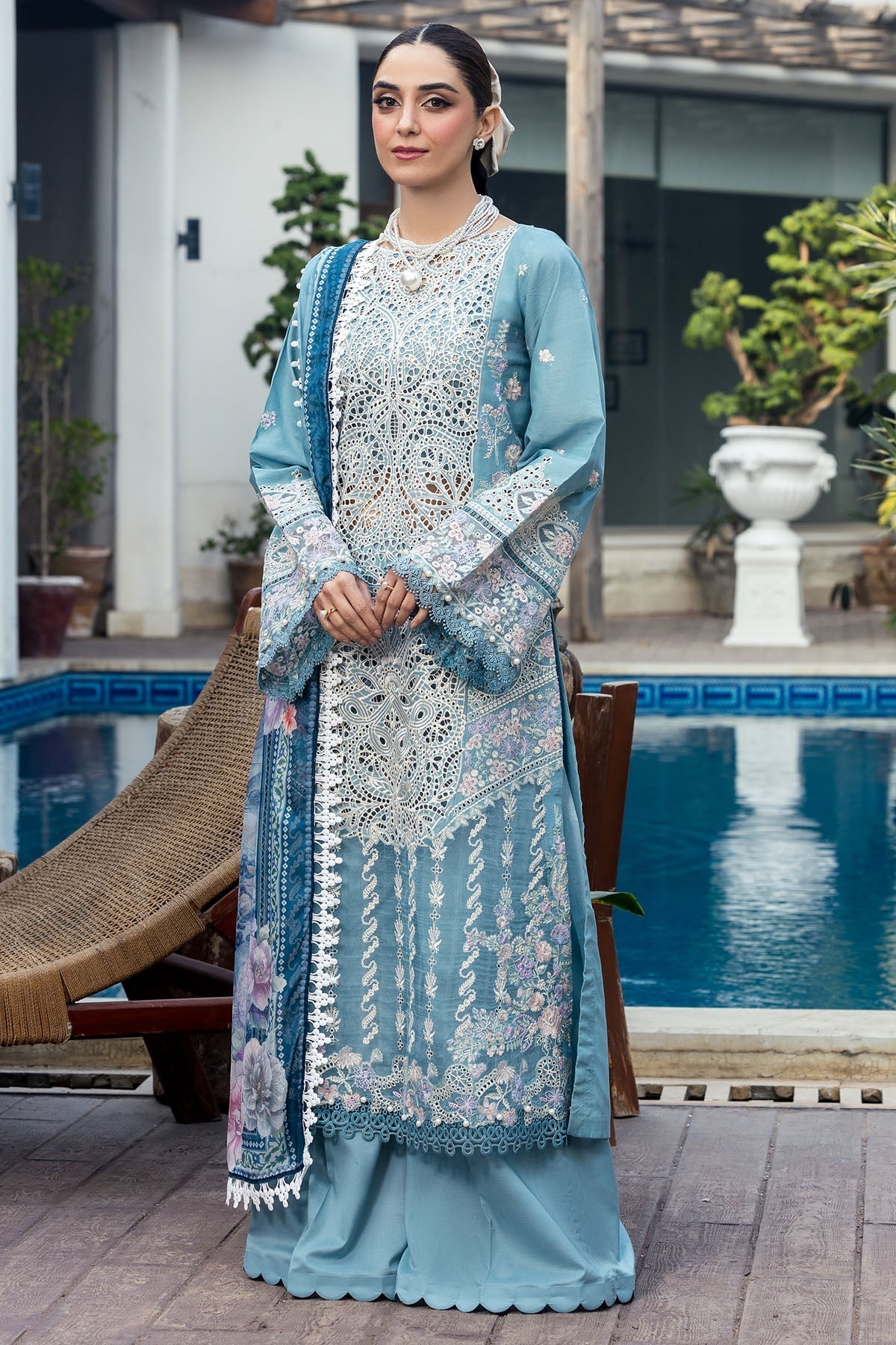 Motifz | Premium Lawn 25 | 5301-ELAYNE - Official Motifz stockist in UK - Sakeena London