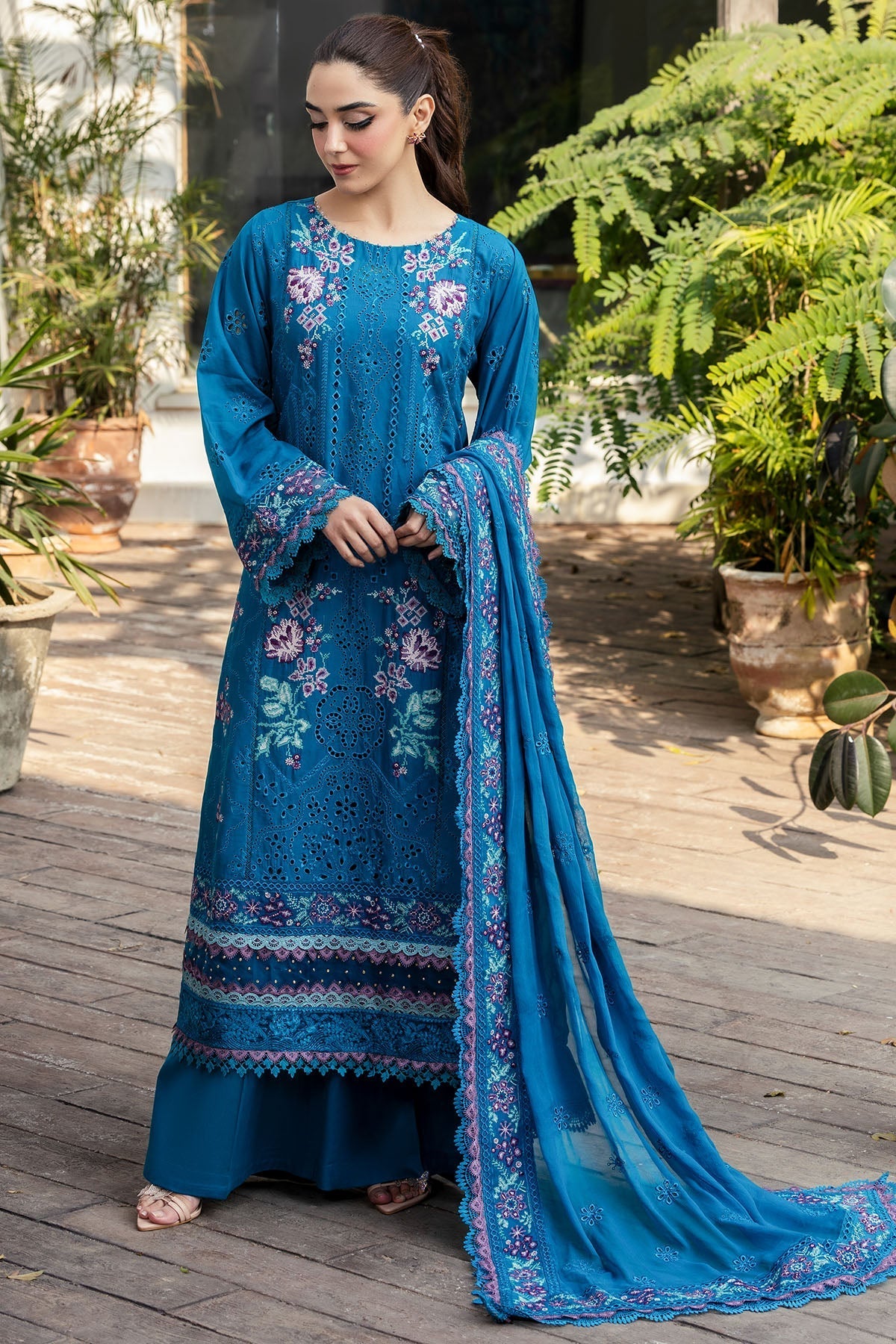 Motifz | Premium Lawn 25 | 5310-MARGO - Official Motifz stockist in UK - Sakeena London