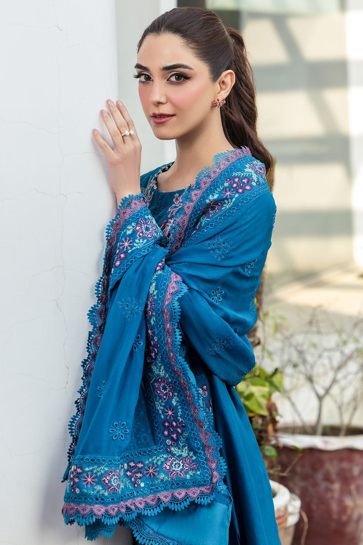 Motifz | Premium Lawn 25 | 5310-MARGO - Official Motifz stockist in UK - Sakeena London