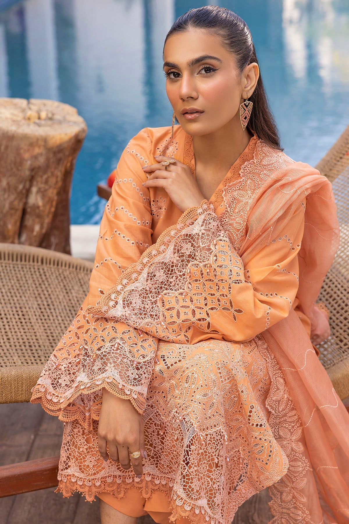 Motifz | Premium Lawn 25 | 5315-CORINNE - Official Motifz stockist in UK - Sakeena London