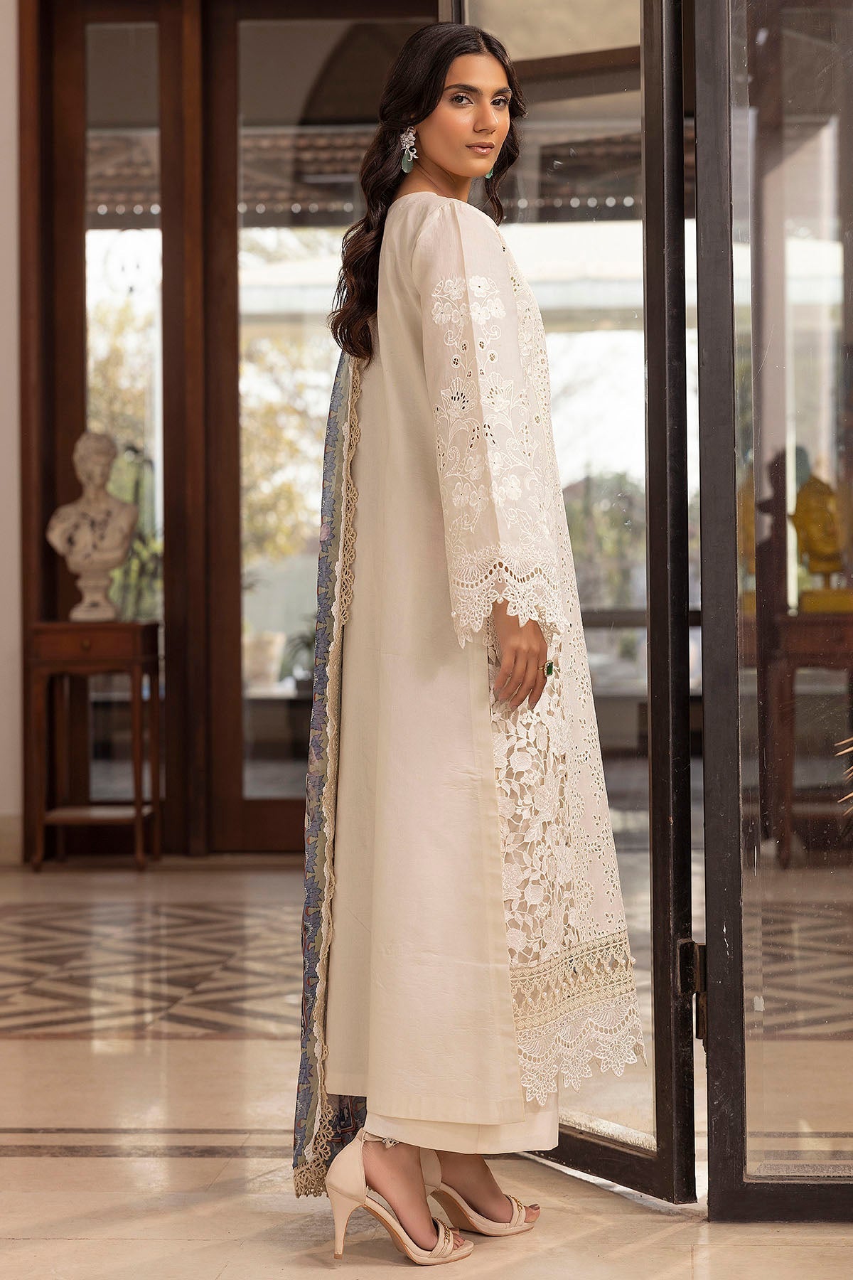 Motifz | Premium Lawn 25 | 5324-SIDONIE - Official Motifz stockist in UK - Sakeena London