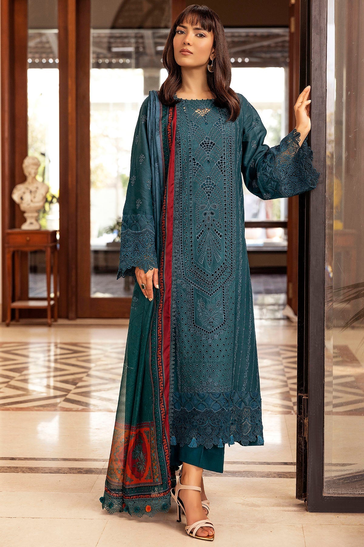 Motifz | Premium Lawn 25 | 5327-PERCY - Official Motifz stockist in UK - Sakeena London