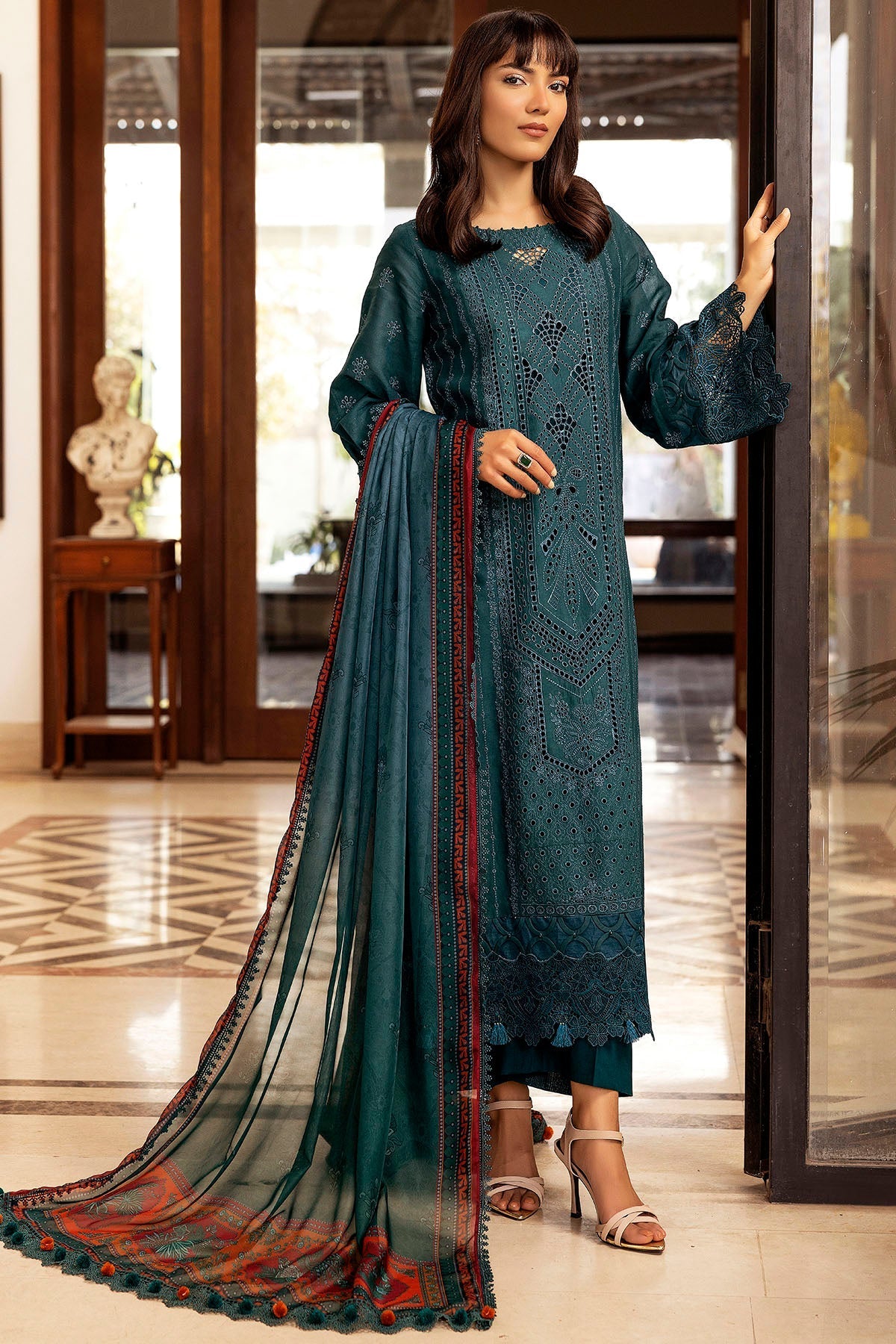 Motifz | Premium Lawn 25 | 5327-PERCY - Official Motifz stockist in UK - Sakeena London