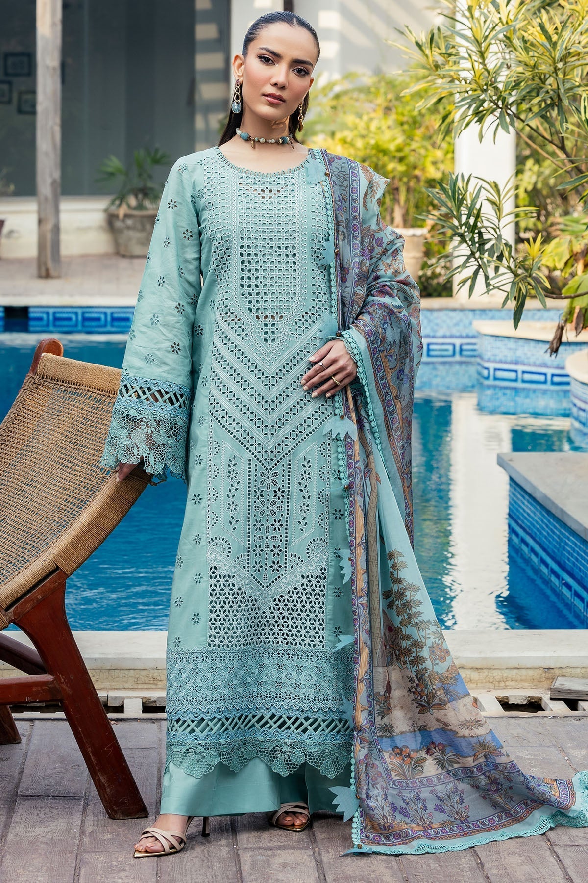 Motifz | Premium Lawn 25 | 5328-ISABEAU - Official Motifz stockist in UK - Sakeena London