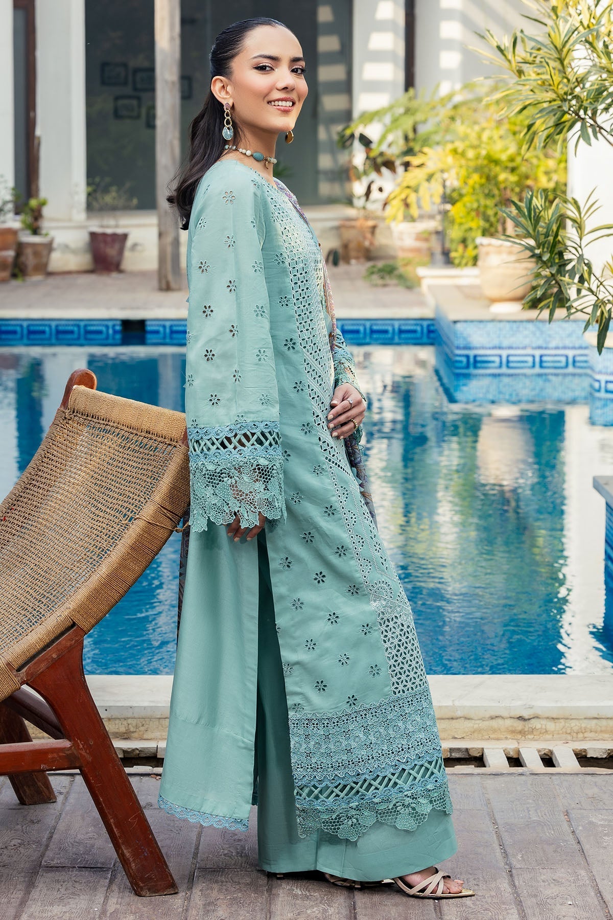 Motifz | Premium Lawn 25 | 5328-ISABEAU - Official Motifz stockist in UK - Sakeena London