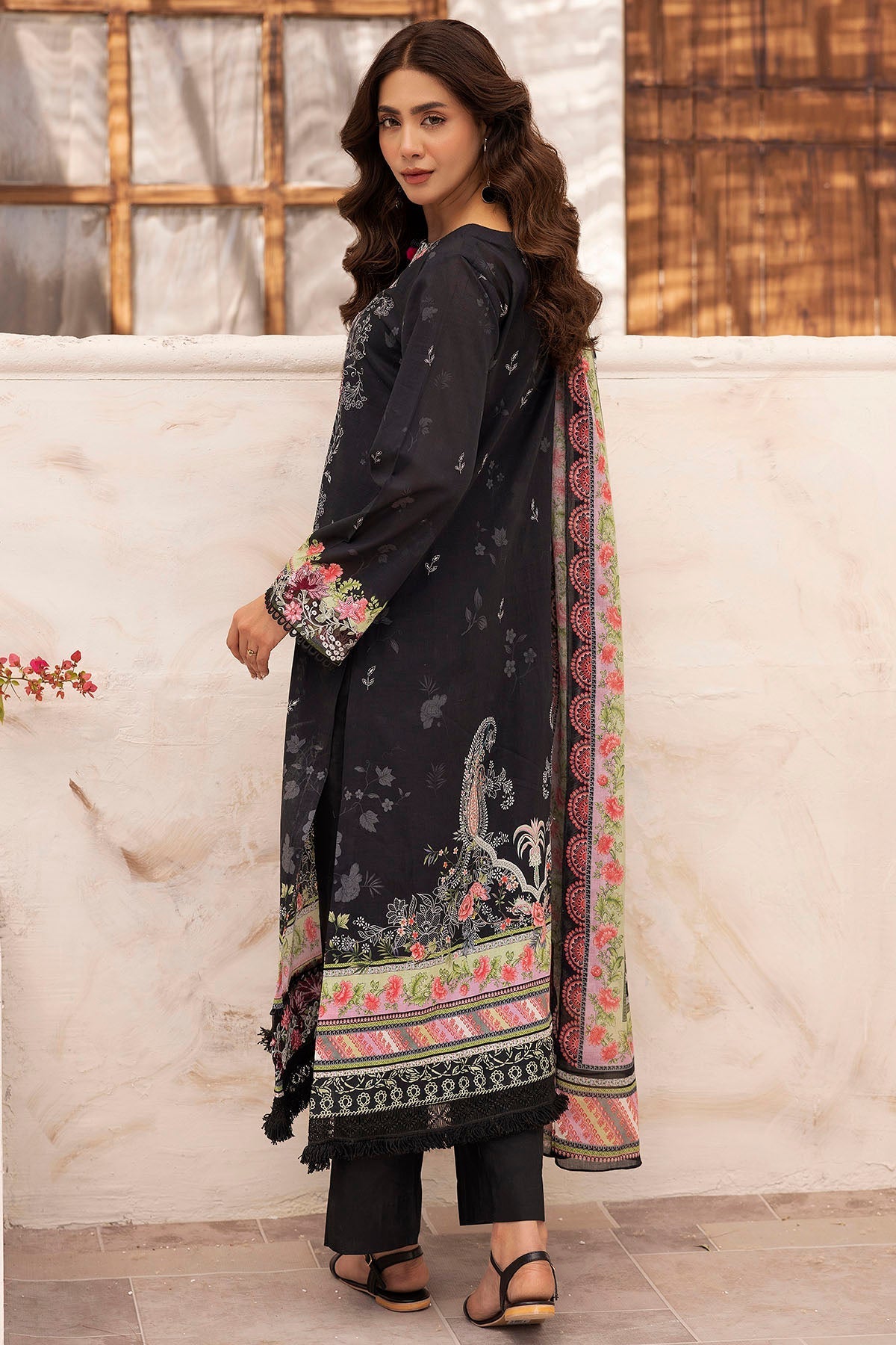 Motifz | Umang Lawn | 5413-YAREN - Official Motifz stockist in UK - Sakeena London